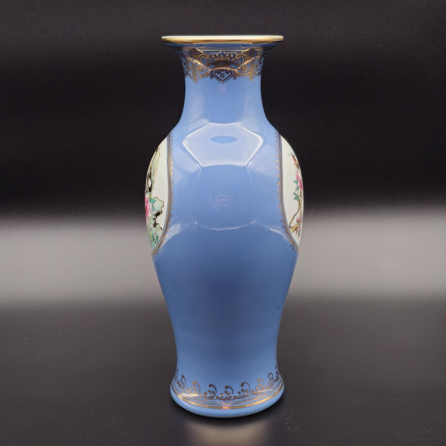 A Mirrored Pair of Chinese Famille Rose Lavender Blue-Ground 'Medallion' Vases, Republic Period Mollaris.com 