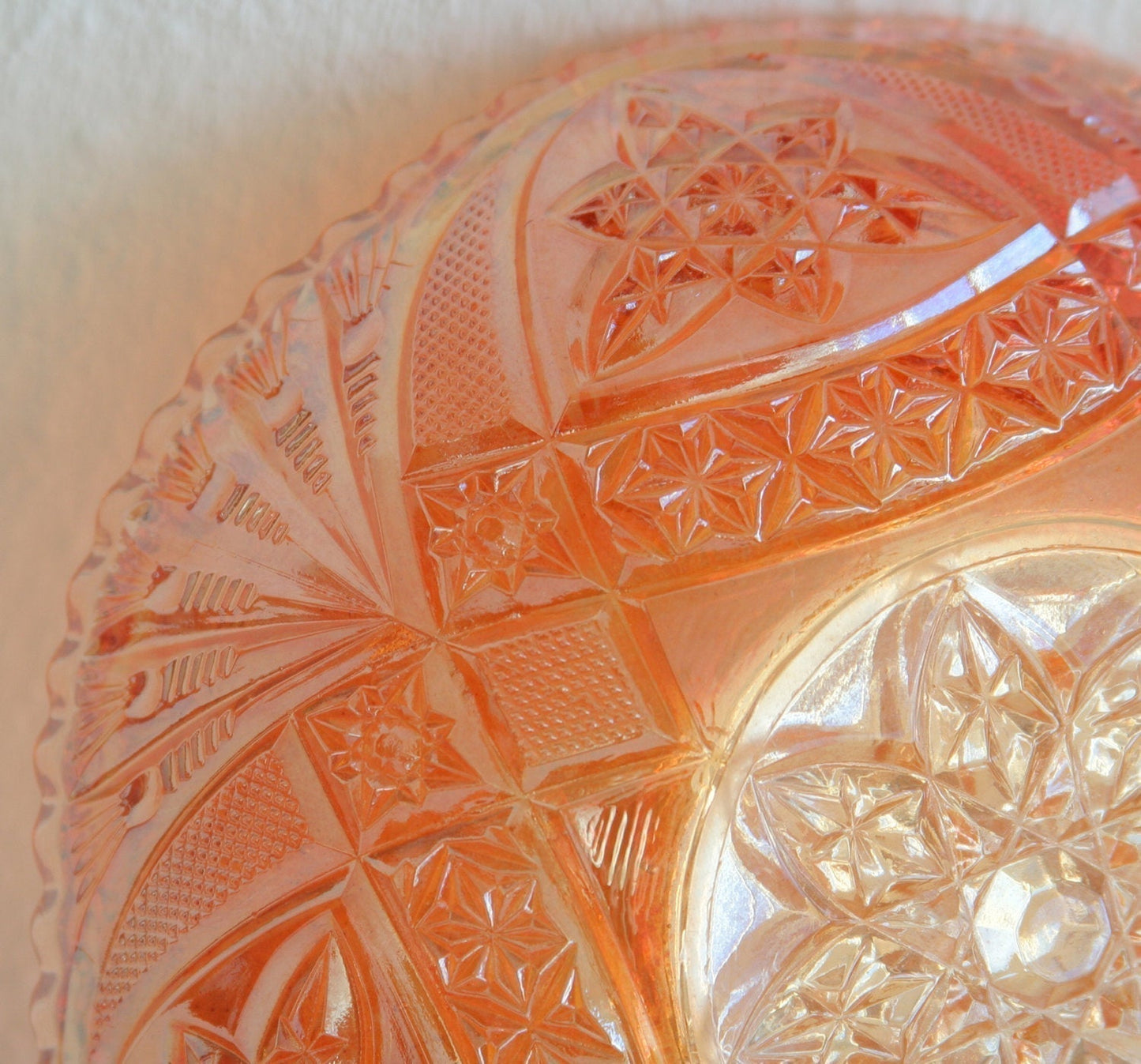 BROCKWITZ Carnival Glass Marigold CURVED STAR Bowl Mollaris.com