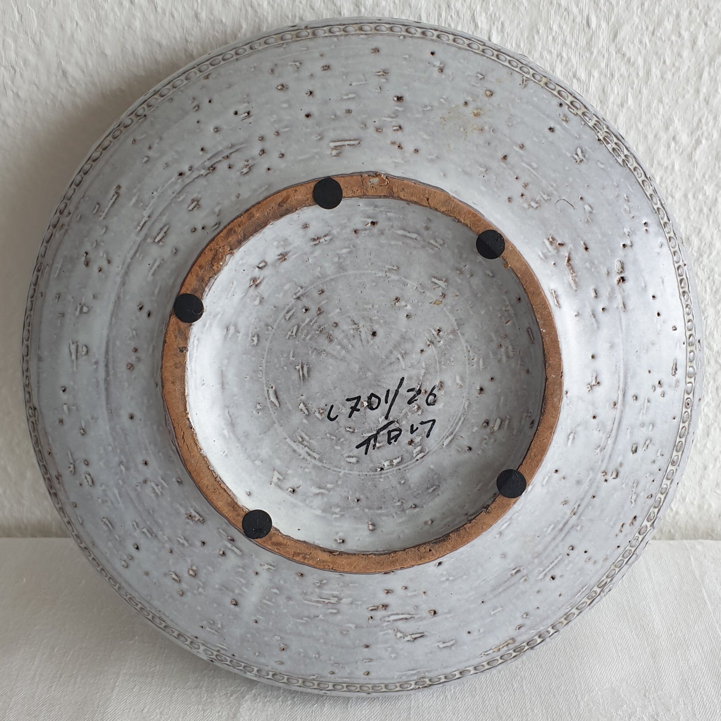 Bitossi ALDO LONDI Large Round White Grey Glazed Ceramic Bowl Mollaris.com