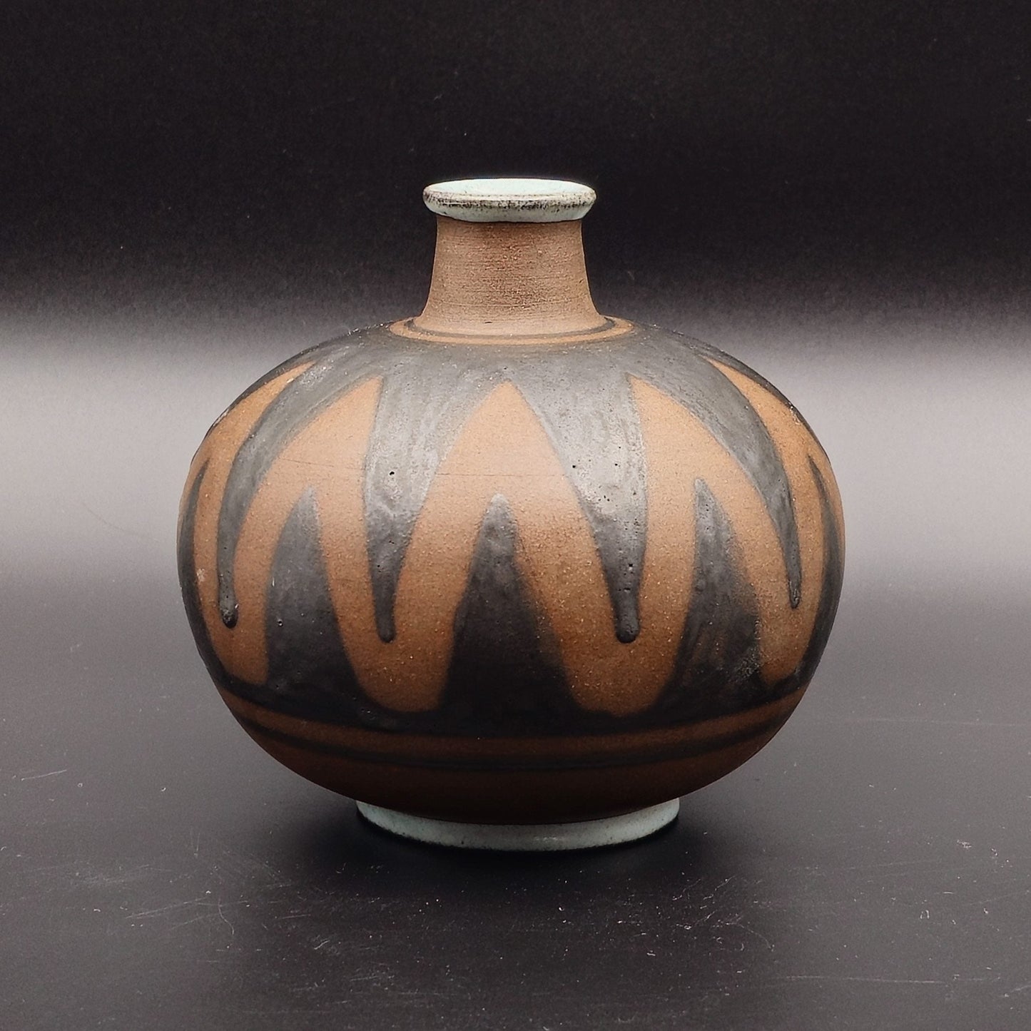 DANISH EINAR JOHANSEN STUDIO CERAMIC BROWN AND BLACK GLAZED STONEWARE VASE | MID 20TH CENTURY Mollaris.com
