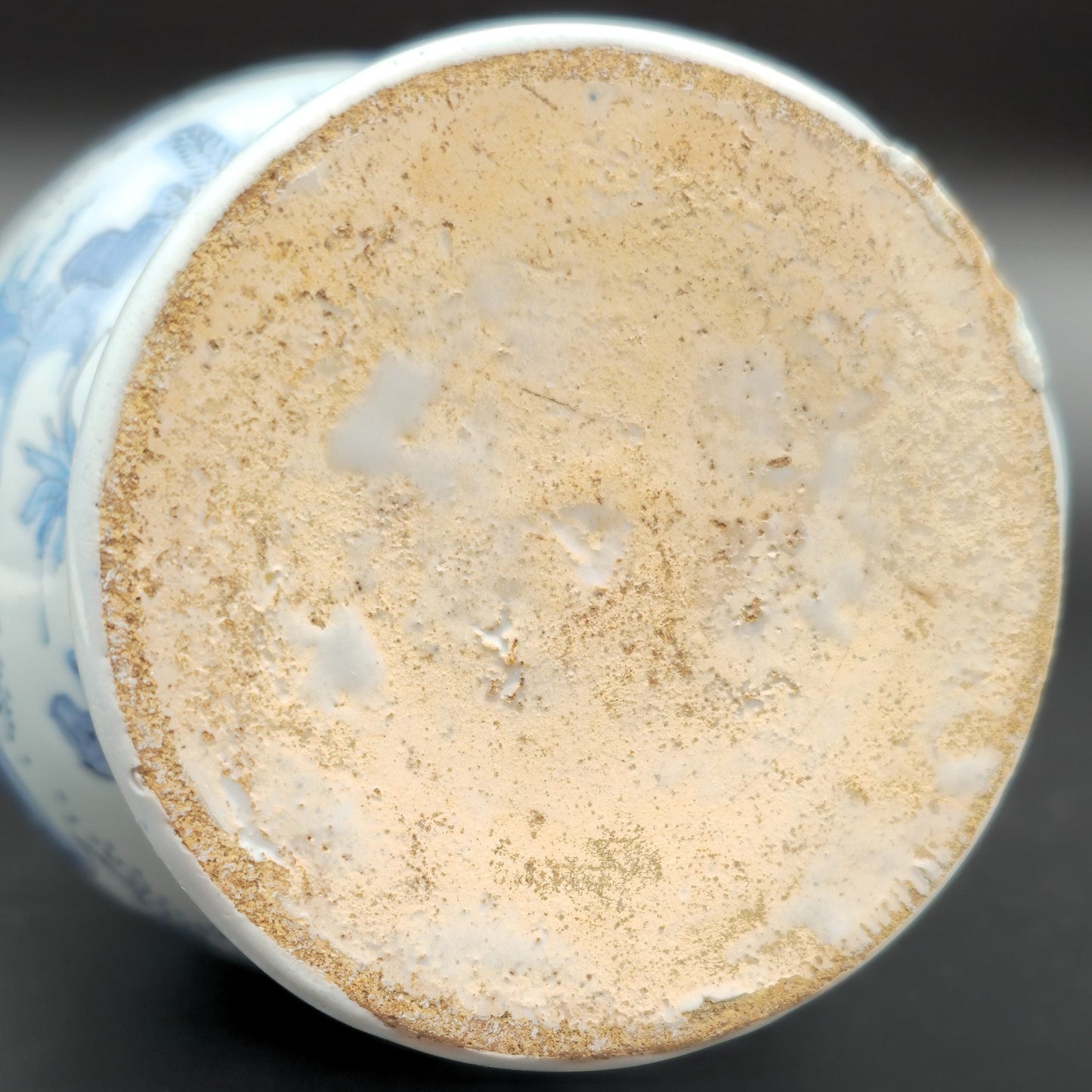 DUTCH DELFT BLUE AND WHITE CHINOISERIE FOOTED JUG WITH PEWTER LID | LATE 17TH CENTURY Mollaris.com