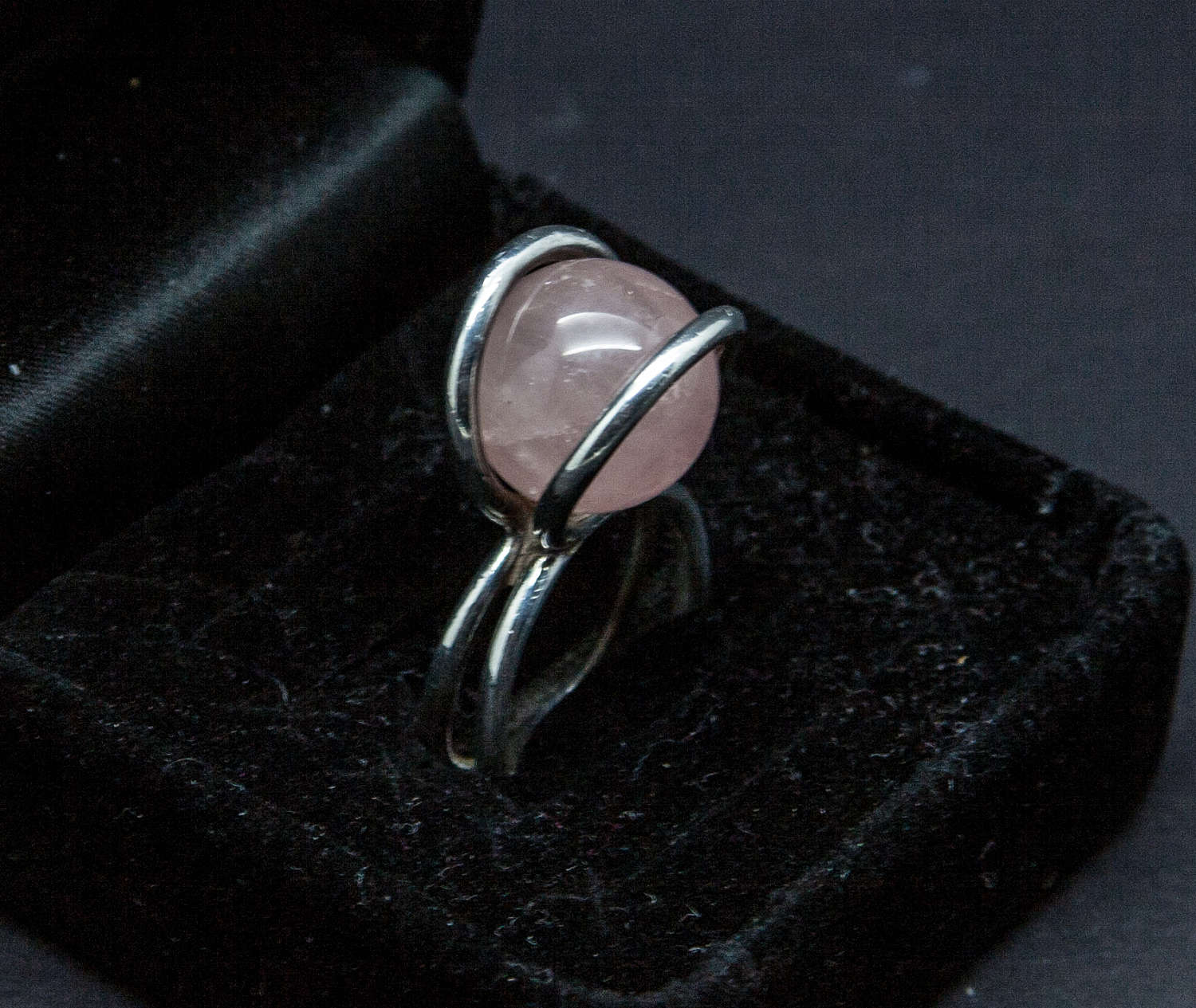 HENNING ULRICHSEN Modernist Rose Quartz Ball Solid Sterling Silver (925S) Ring Mollaris.com 