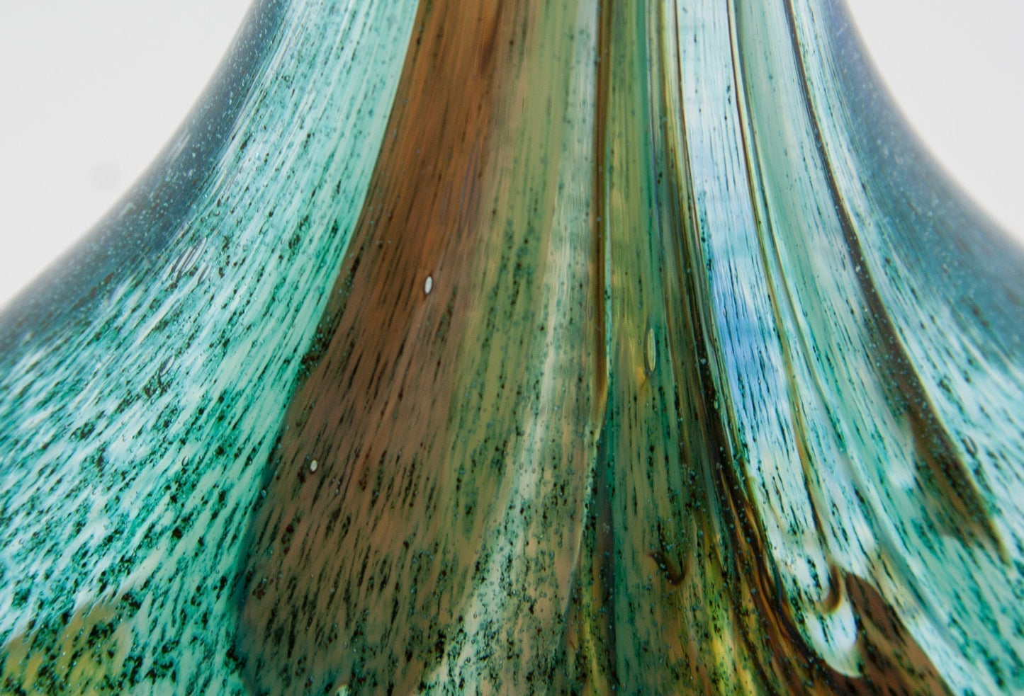 Johansfors BENGT ORUP Large Spontana Bottle Glass Vase Mollaris.com