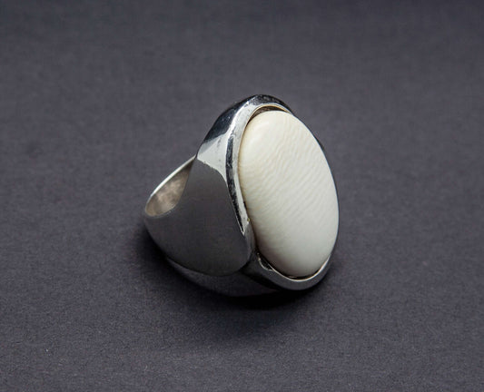 NIELS ERIK FROM Modernist Faux Ivory Cabochon Solid Sterling Silver Ring (925S) Mollaris.com