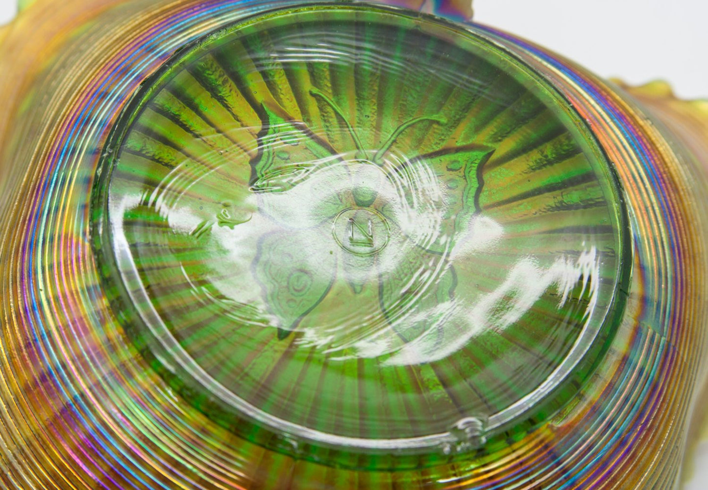 NORTHWOOD Carnival Glass Green BUTTERFLY Bonbon Card Tray Threaded Back Mollaris.com