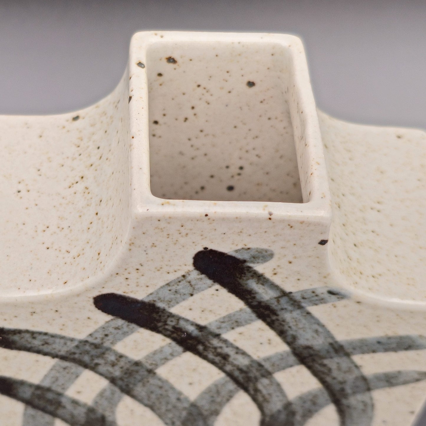 PER LINNEMANN SCHMIDT Palshus White Black Speckled Glazed Overlapping Semi-Circle Geometric Decoration Stoneware Vase Mollaris.com