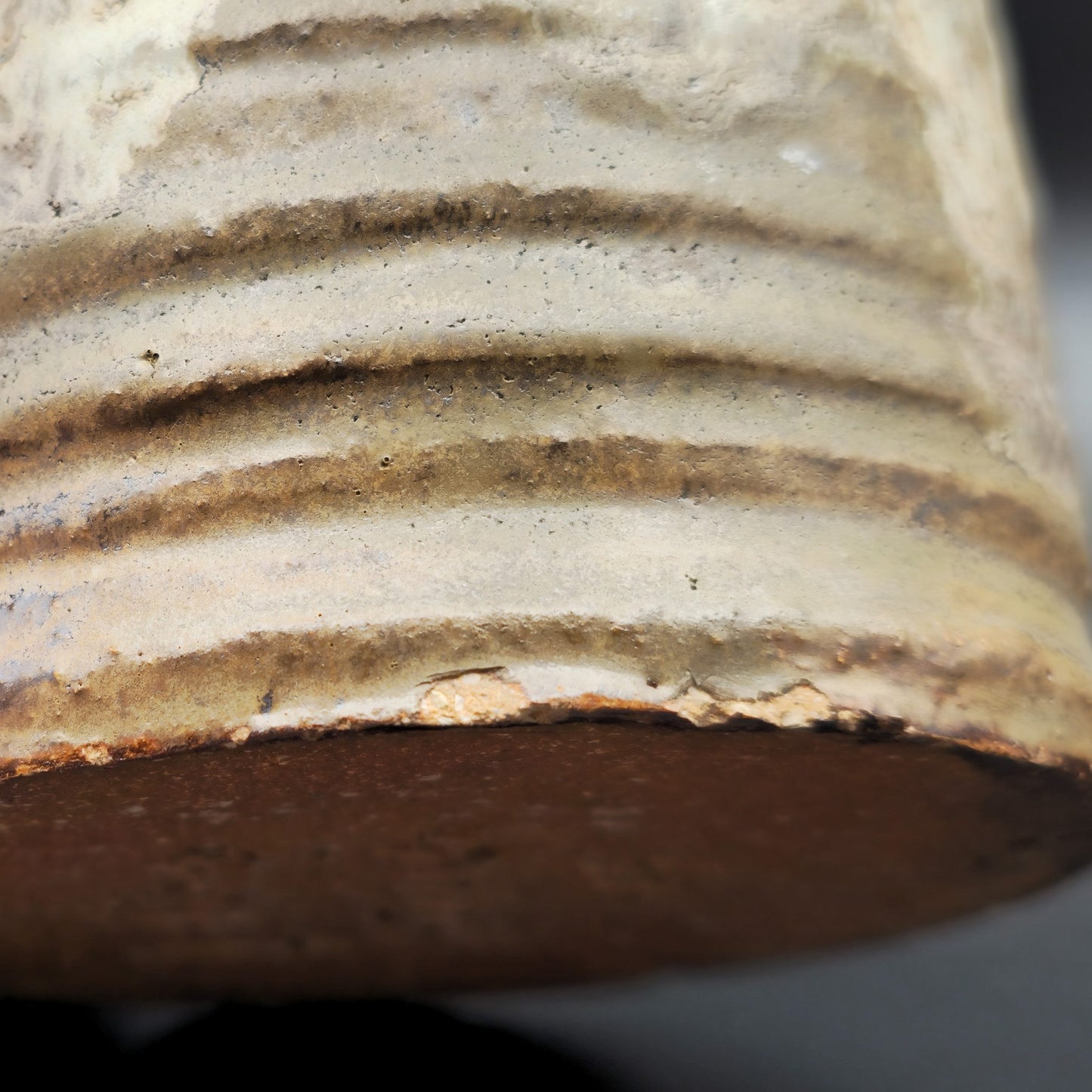 ARNE MÅRYD HÖGANÄS GREY BLUE BEIGE DRIP GLAZED STONEWARE VASE | 20TH CENTURY
