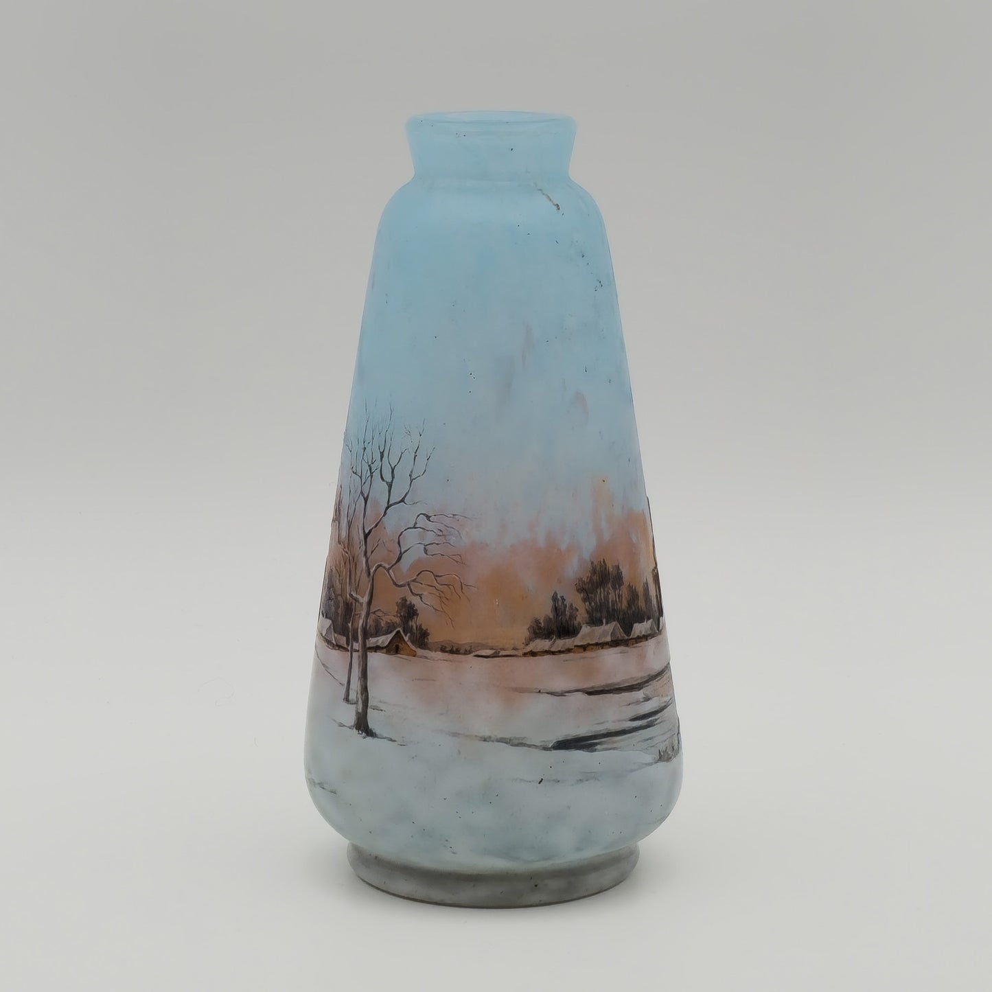A DAUM NANCY CAMEO ENAMELLED GLASS VASE WITH DUTCH WINTER LANDSCAPE SCENE | EARLY 20TH CENTURY