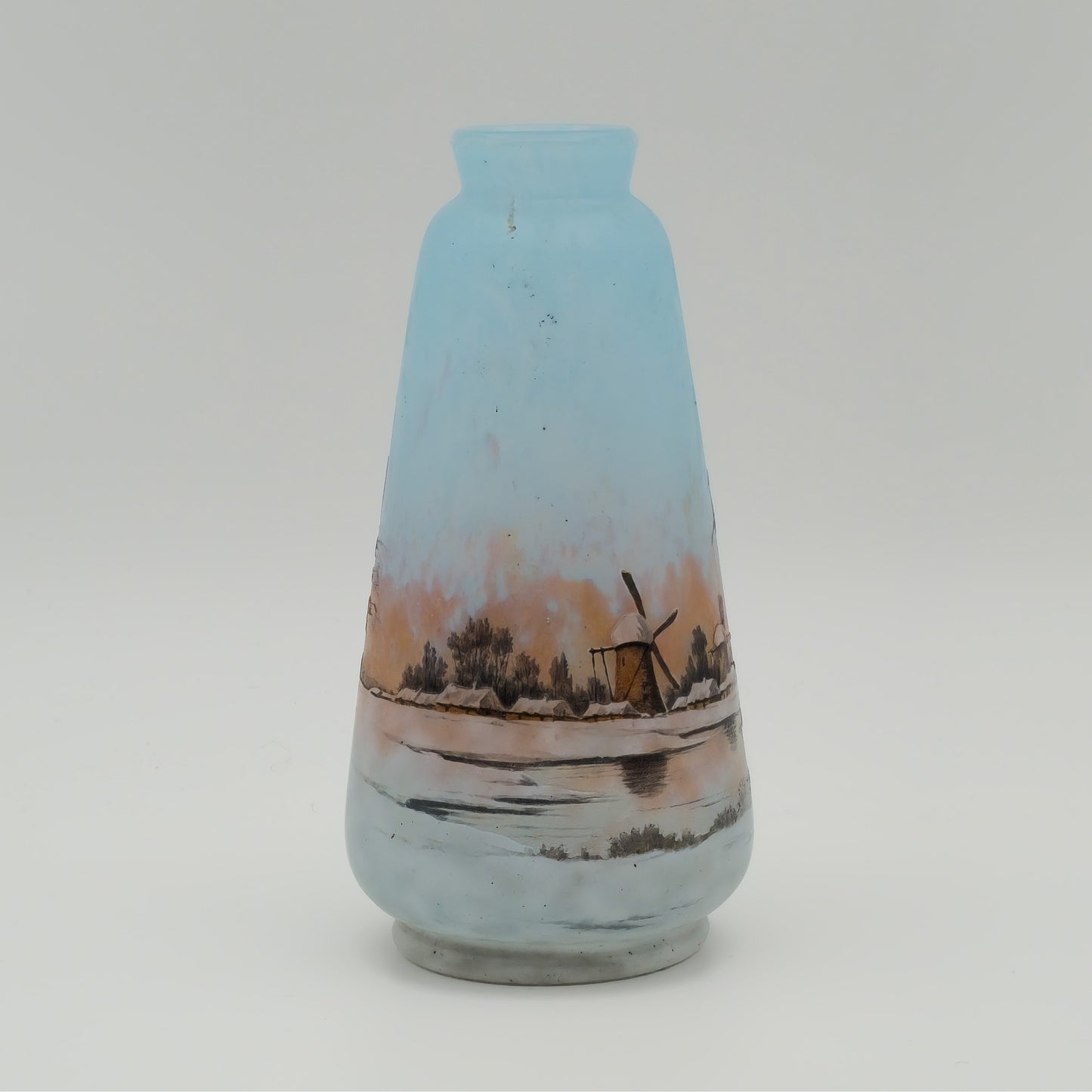 A DAUM NANCY CAMEO ENAMELLED GLASS VASE WITH DUTCH WINTER LANDSCAPE SCENE | EARLY 20TH CENTURY