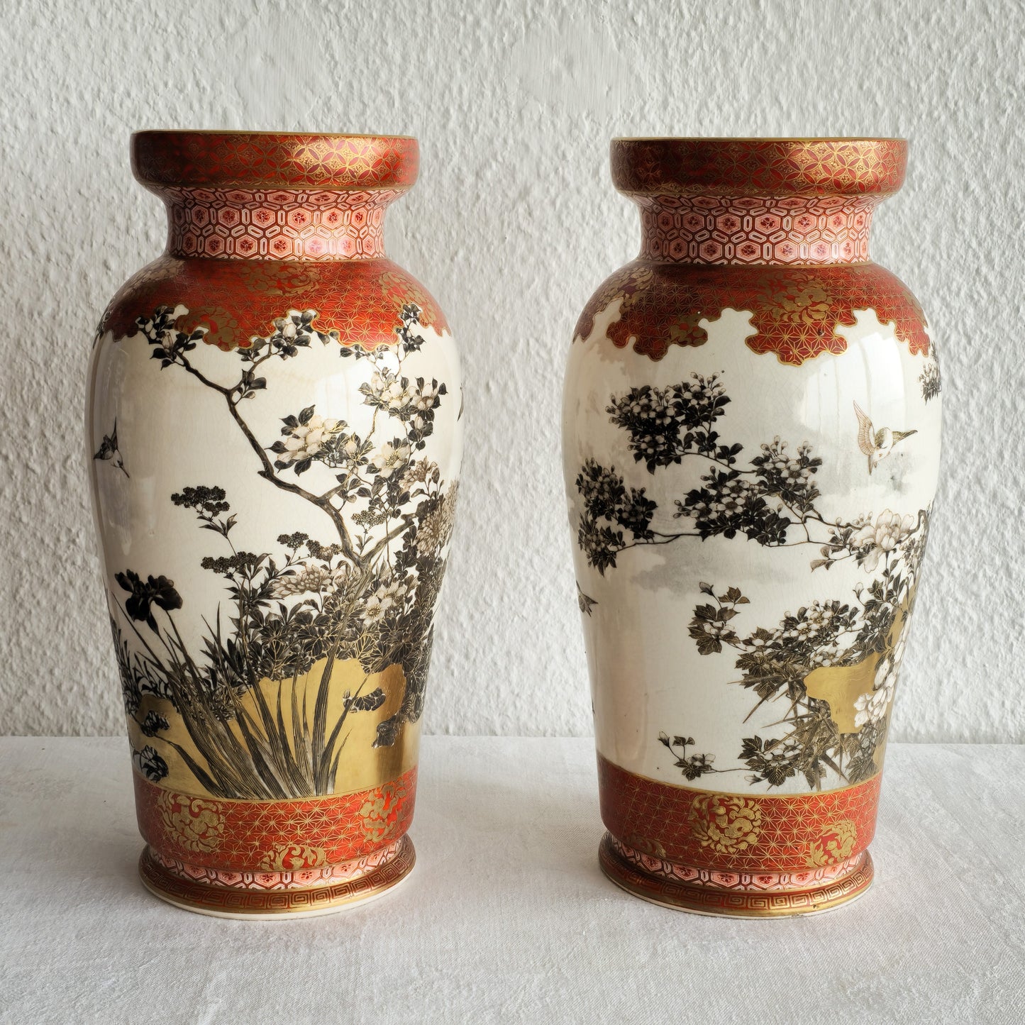 A PAIR OF JAPANESE KUTANI WARE VASES | MEIJI PERIOD, LATE 19TH CENTURY