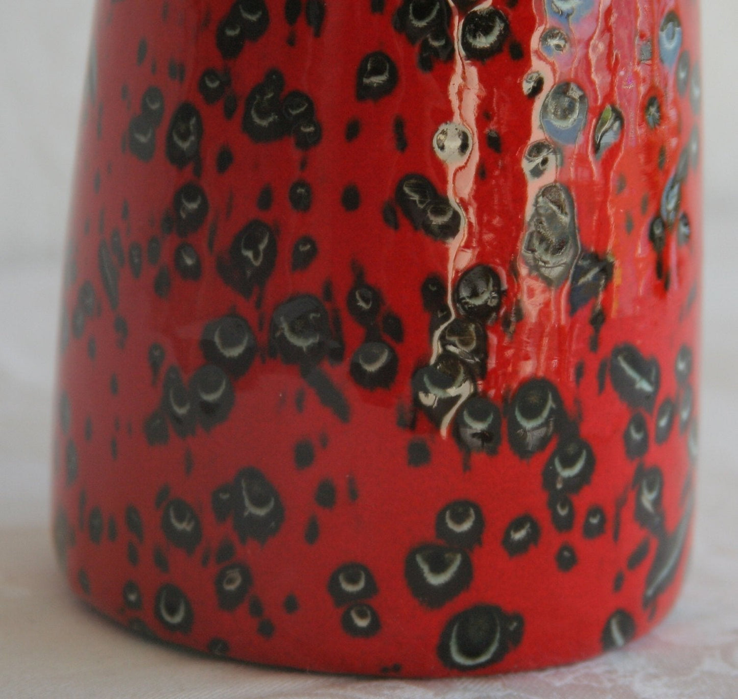 SCHEURICH Pop Art Black Spotted Flaming Red Glazed Ceramic Vase Mollaris.com