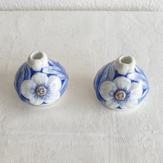 2 x Bing & Grøndahl EFFIE HEGERMANN-LINDENCRONE Art Nouveau Molded Floral Porcelain Vases Mollaris.com