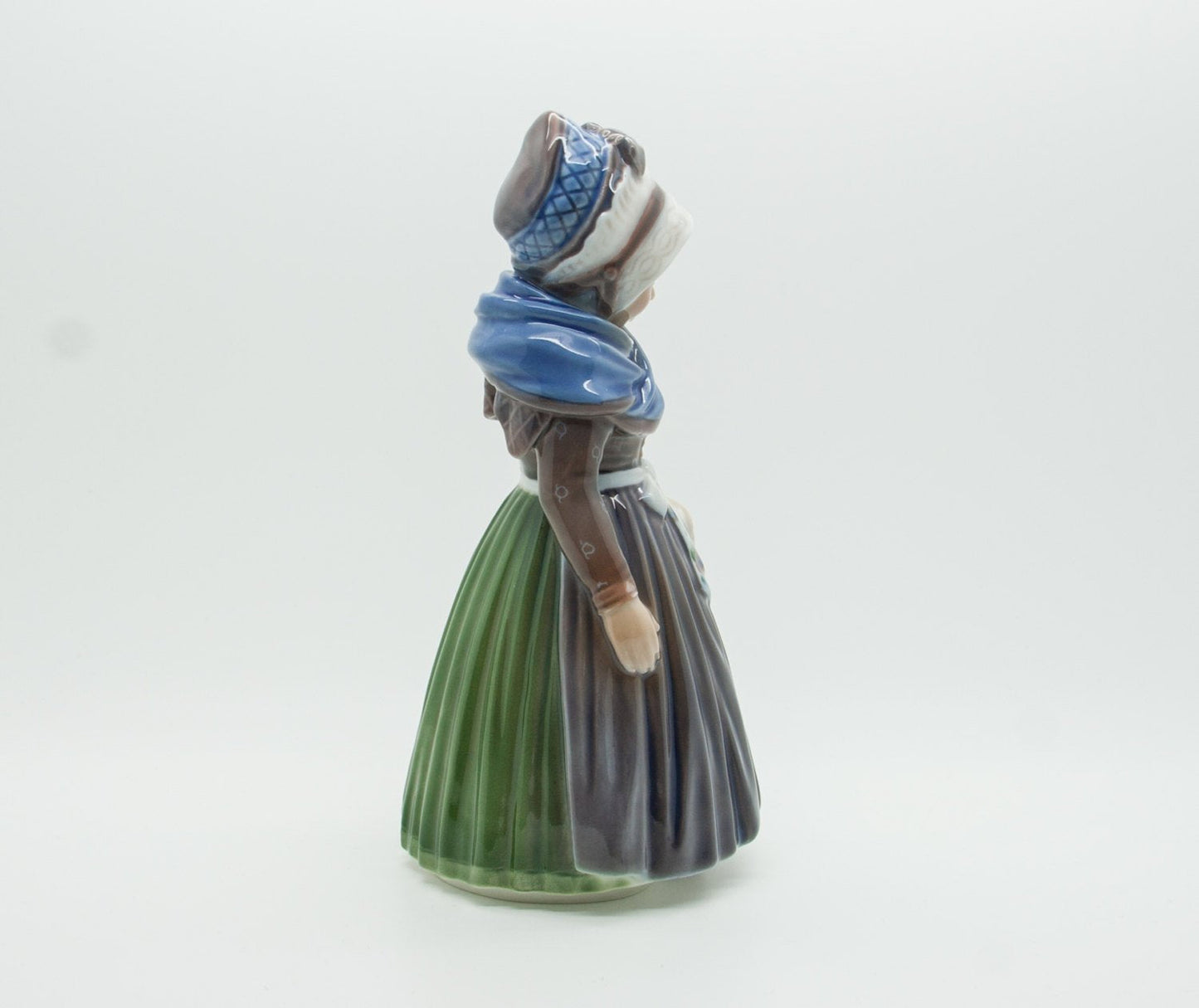 DAHL JENSEN Decorated Porcelain Little Girl from Fanø Figurine # 1165 Mollaris.com