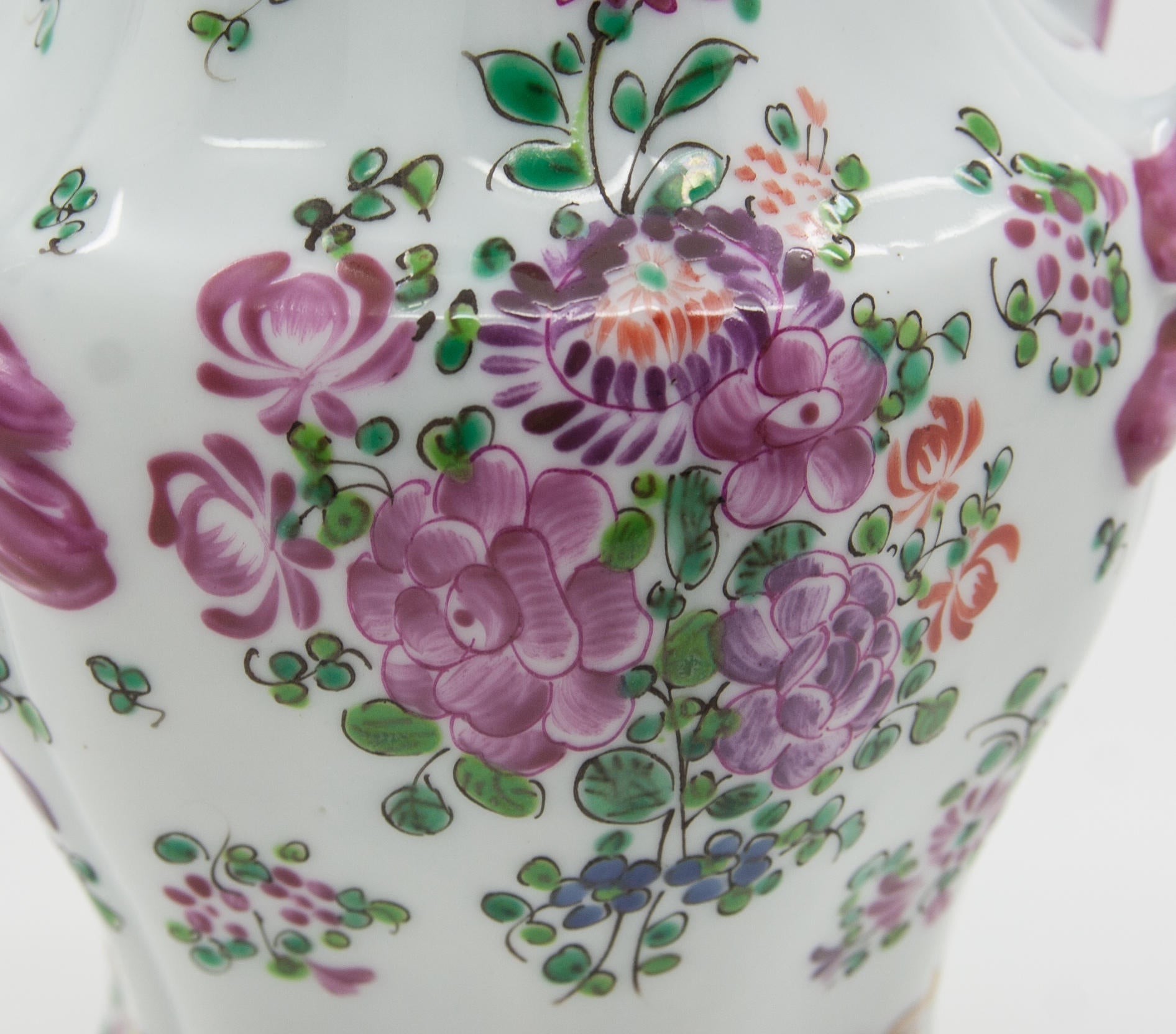 Edmé SAMSON "Famille Rose" Armorial Porcelain Vase Mollaris.com