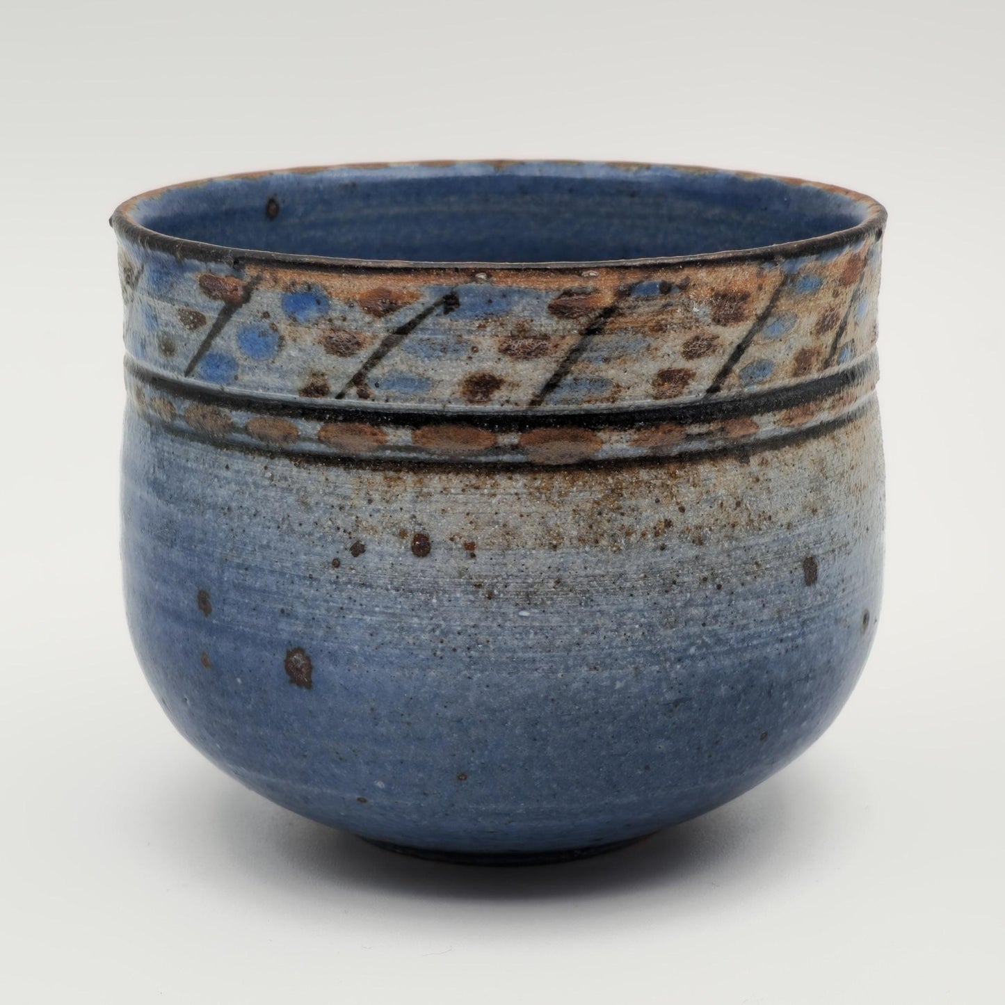 GERDA ØSTERGAARD Blue Dot Patterned Glazed Stoneware Bowl Mollaris.com