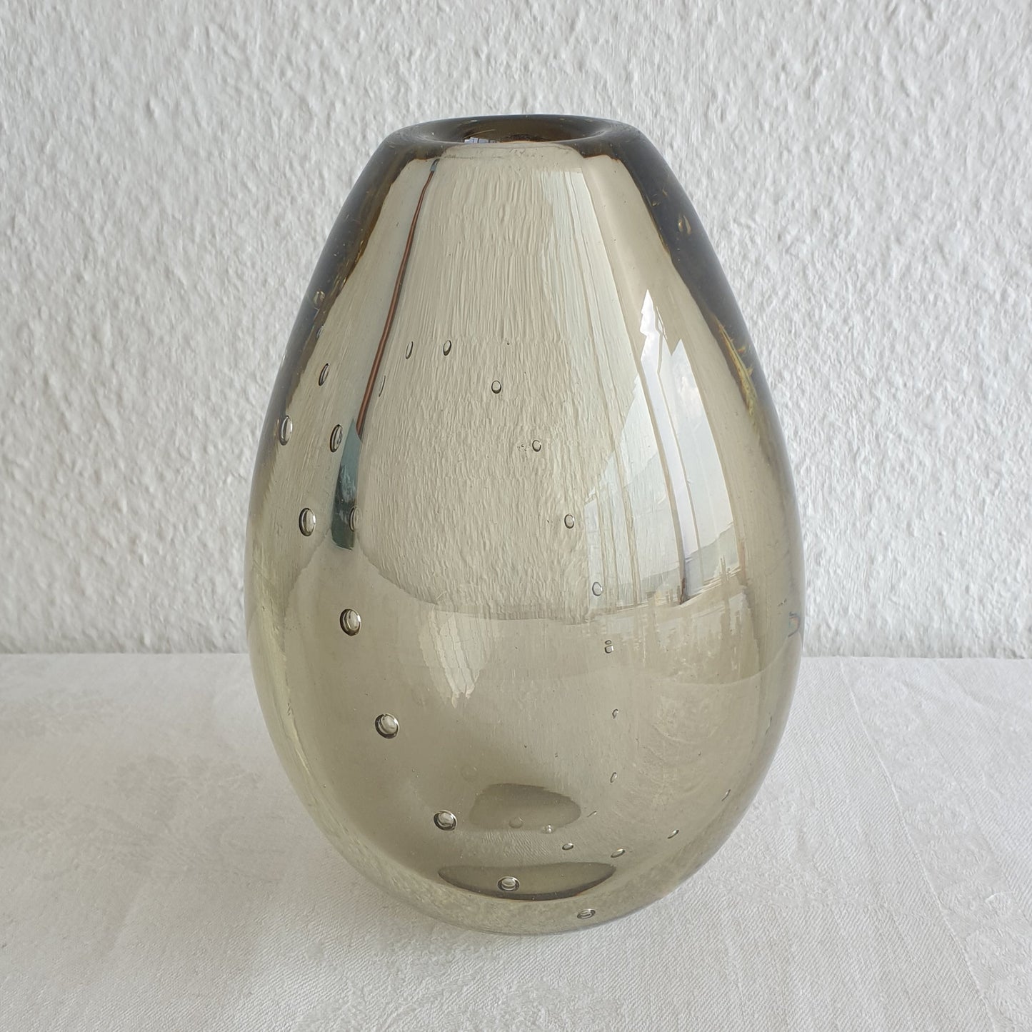 GUNNEL NYMAN Nuutajärvi Notsjö STRING OF PEARLS Bubble Glass Vase Mollaris.com