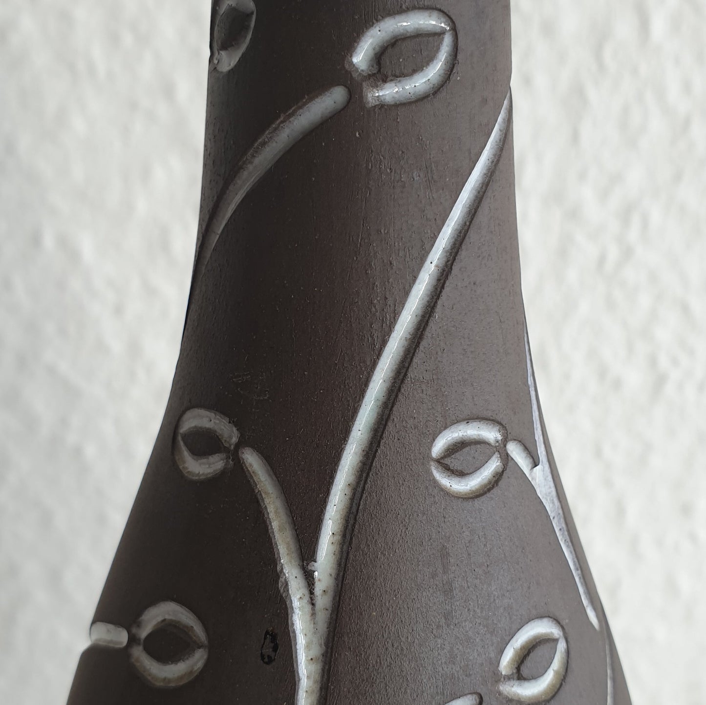 HELGE ØSTERBERG Small Sgrafitto Wines and Flowers White Glazed Stoneware Vase Mollaris.com
