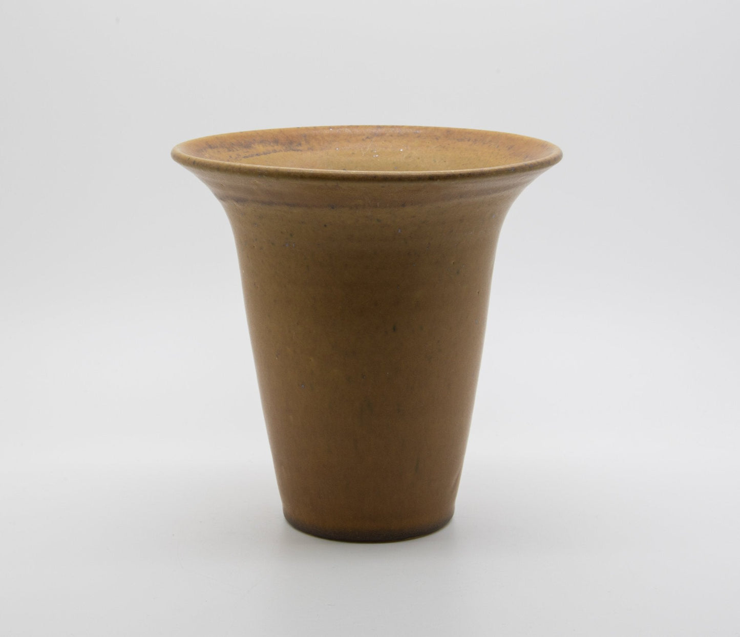 HOLBÆK LERVAREFABRIK Mustard Yellow Stoneware Vase Mollaris.com