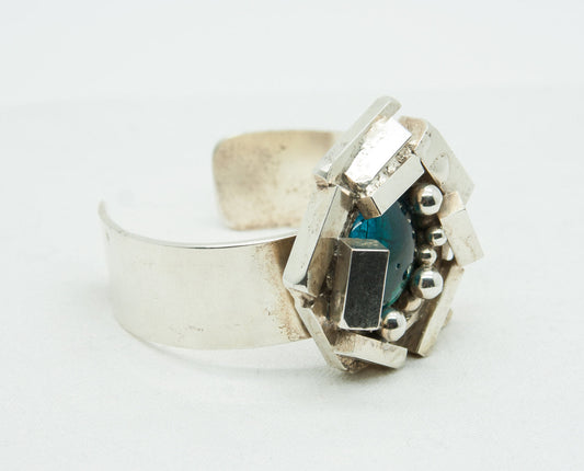 JACOB HULL Brutalist Silver Plated Precious Stone Sculptural Bangle Mollaris.com