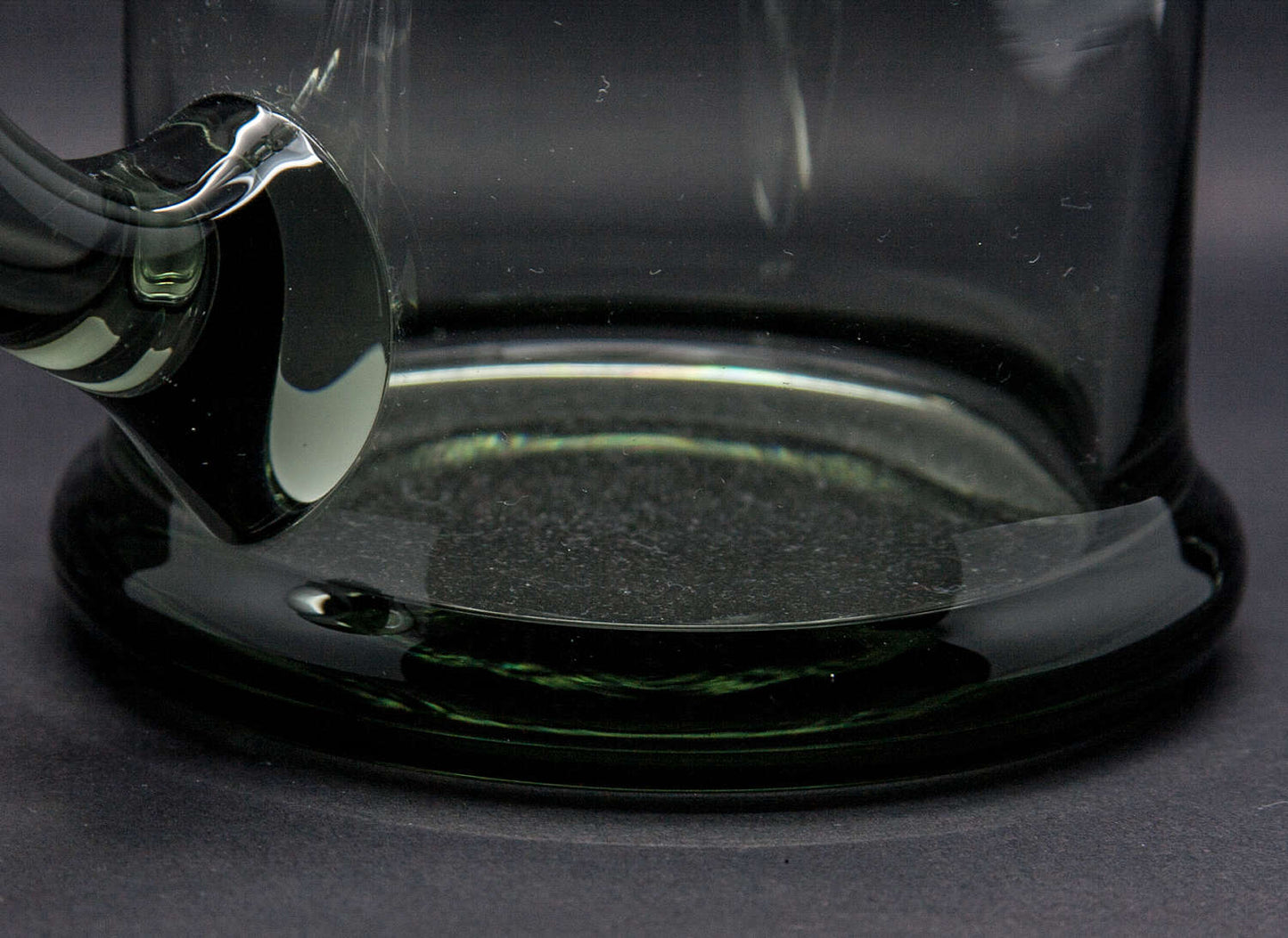 PER LÜTKEN Holmegaard ØLHUND Smokey Glass Mug Mollaris.com