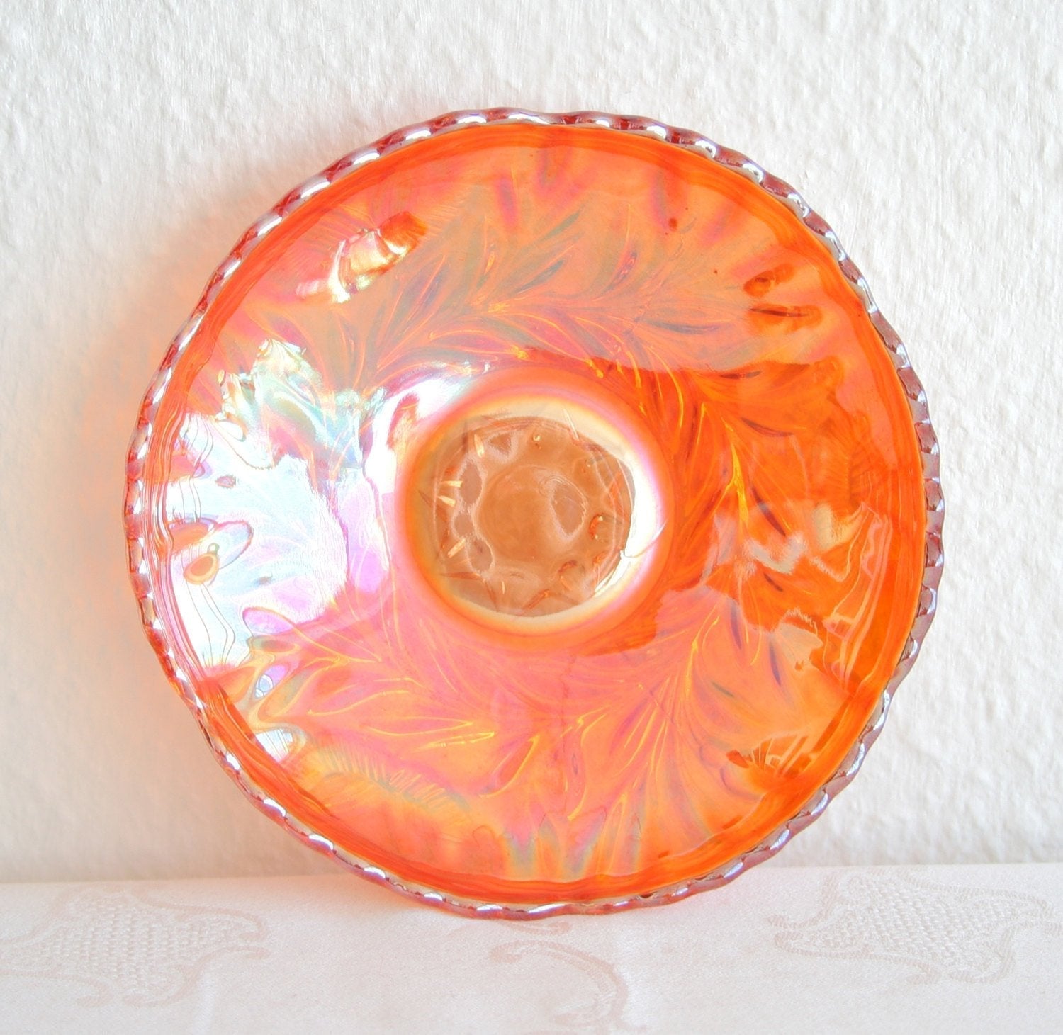 RIIHIMÄKI Carnival Glass Marigold GRAND THISTLE Small Chop Plate Mollaris.com