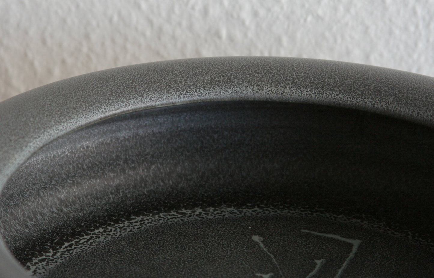 WÜRTZ Ceramics Contemporary Large Dark Grey Glazed Stoneware Bowl Mollaris.com