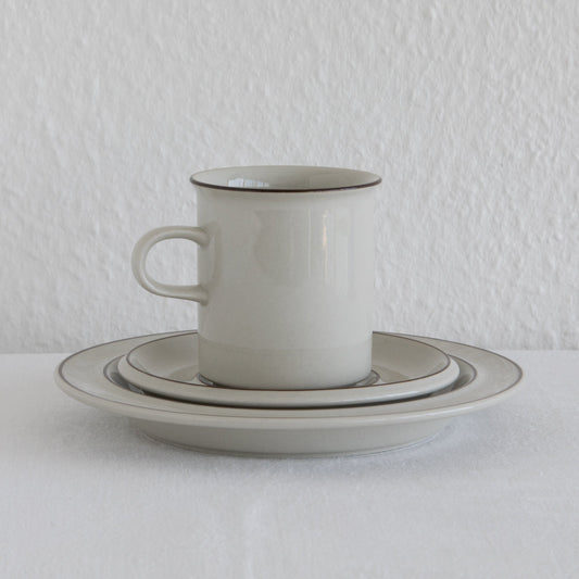6 x Arabia RICHARD LINDH Tableware FENNICA Stoneware Coffee Cup + Saucer + Dessert Plate Set Mollaris.com 