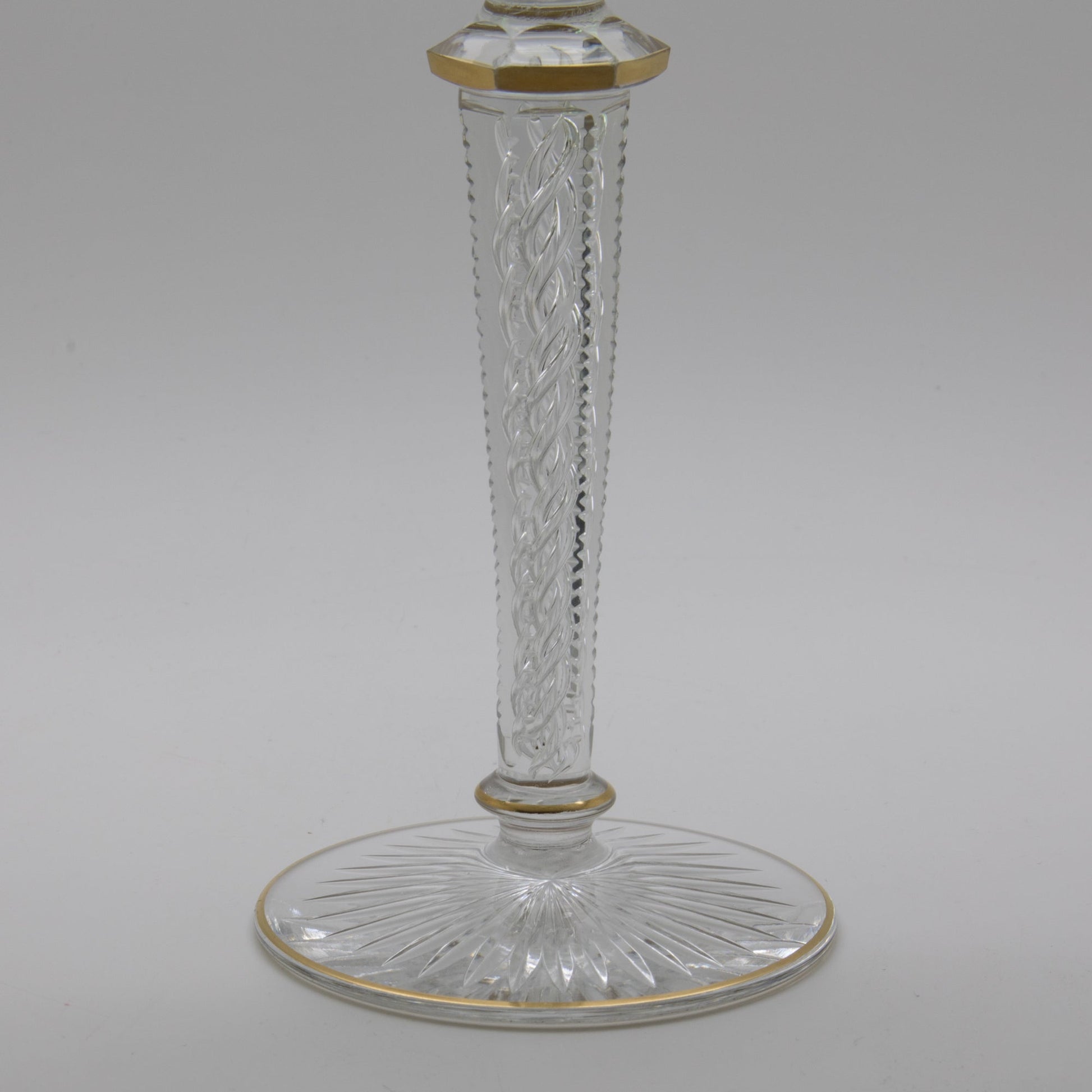 https://www.mollaris.com/cdn/shop/files/6-x-Cristallerie-SAINT-LOUIS-Antique-French-Wine-Hock-Cut-Green-Crystal-Glasses-6650.jpg?v=1702204315&width=1946