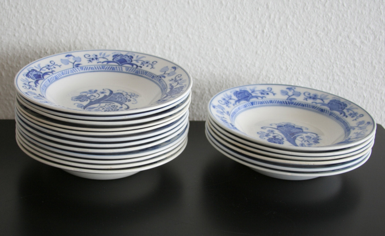 6 x VILLEROY & BOCH Decor 673 Blue Decorated Faiance Soup Dishes Mollaris.com 