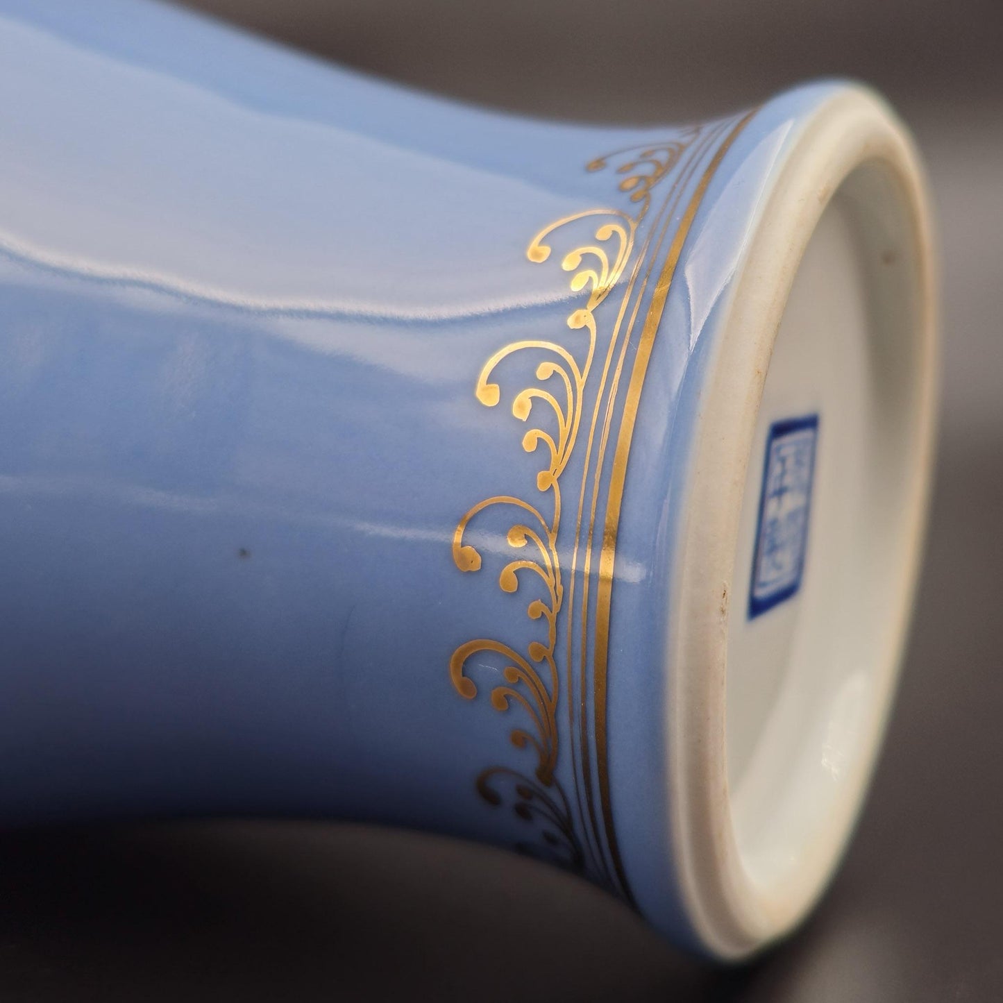A Mirrored Pair of Chinese Famille Rose Lavender Blue-Ground 'Medallion' Vases, Republic Period Mollaris.com 