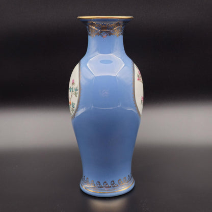 A Mirrored Pair of Chinese Famille Rose Lavender Blue-Ground 'Medallion' Vases, Republic Period Mollaris.com 