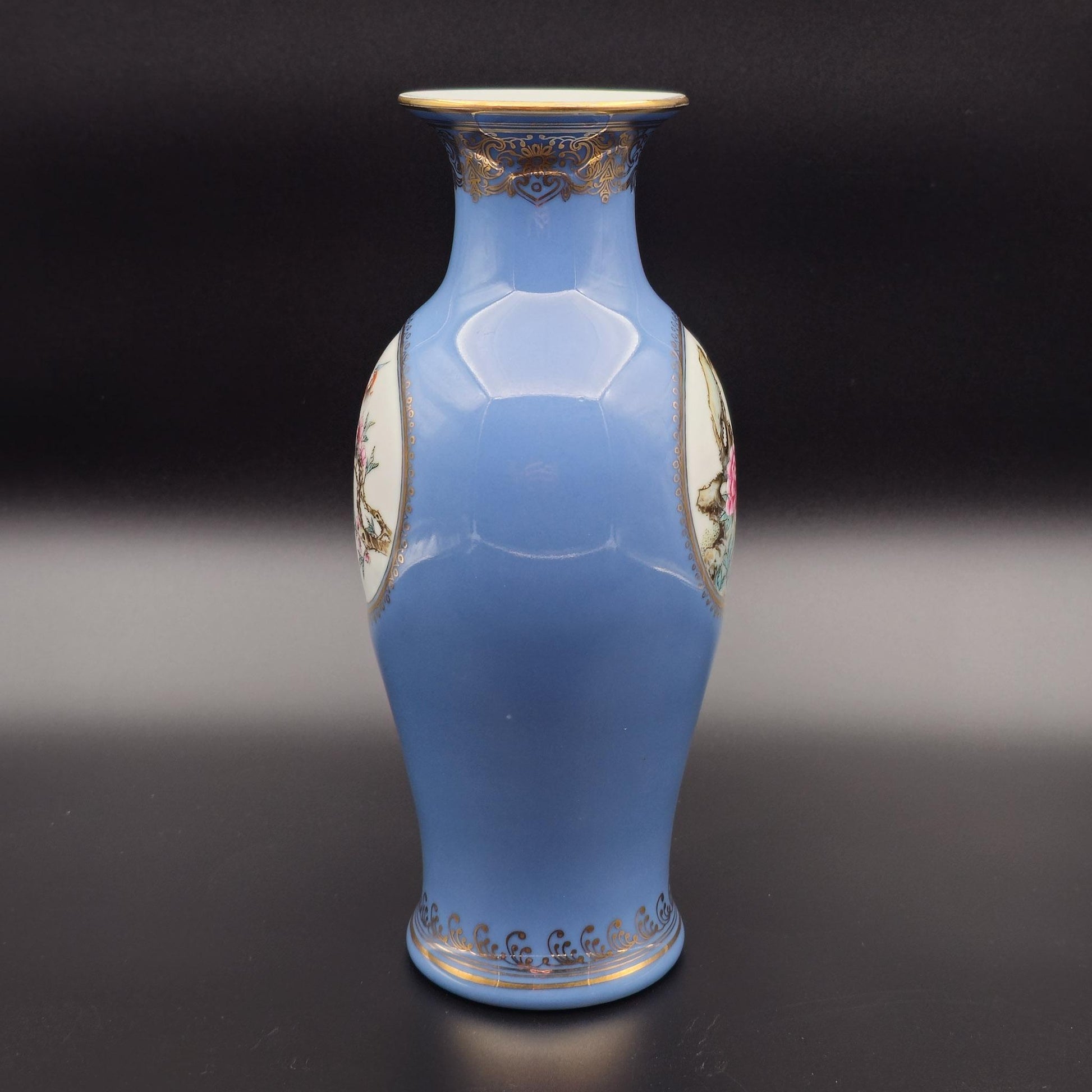 A Mirrored Pair of Chinese Famille Rose Lavender Blue-Ground 'Medallion' Vases, Republic Period Mollaris.com 