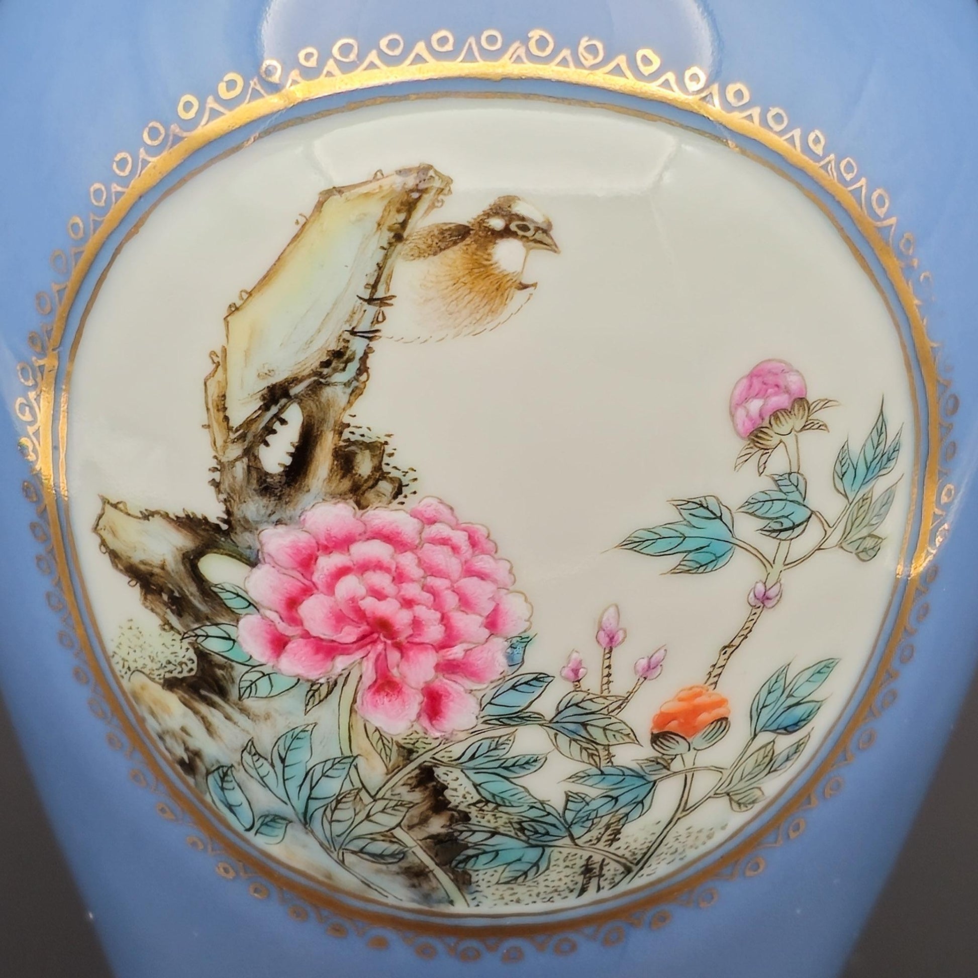 A Mirrored Pair of Chinese Famille Rose Lavender Blue-Ground 'Medallion' Vases, Republic Period Mollaris.com 