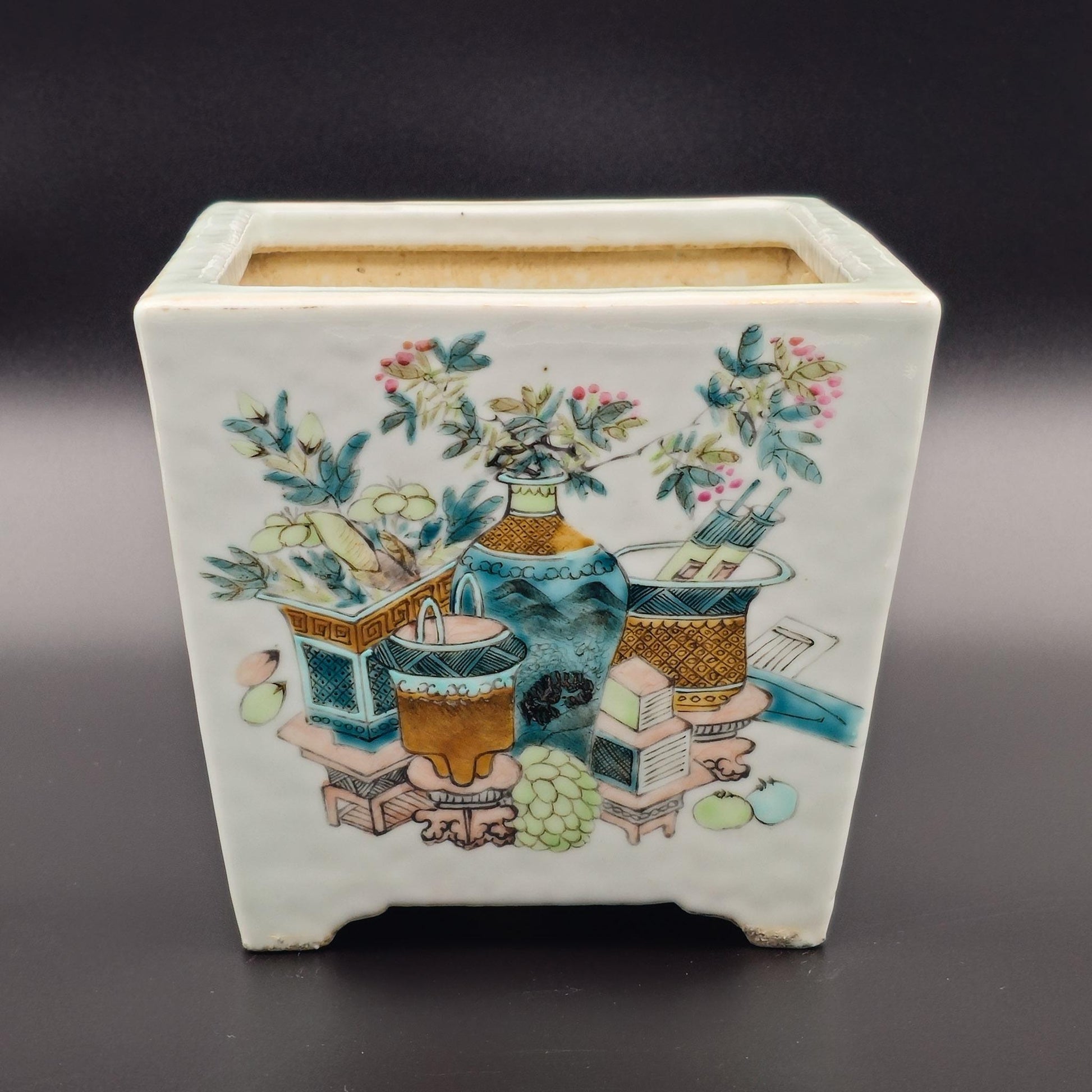 A Mirrored Pair of Chinese Qianjiang Cai 'Hundred Treasures' Planters by Xu Pinheng, Dated 1894, Guangxu Period Mollaris.com 