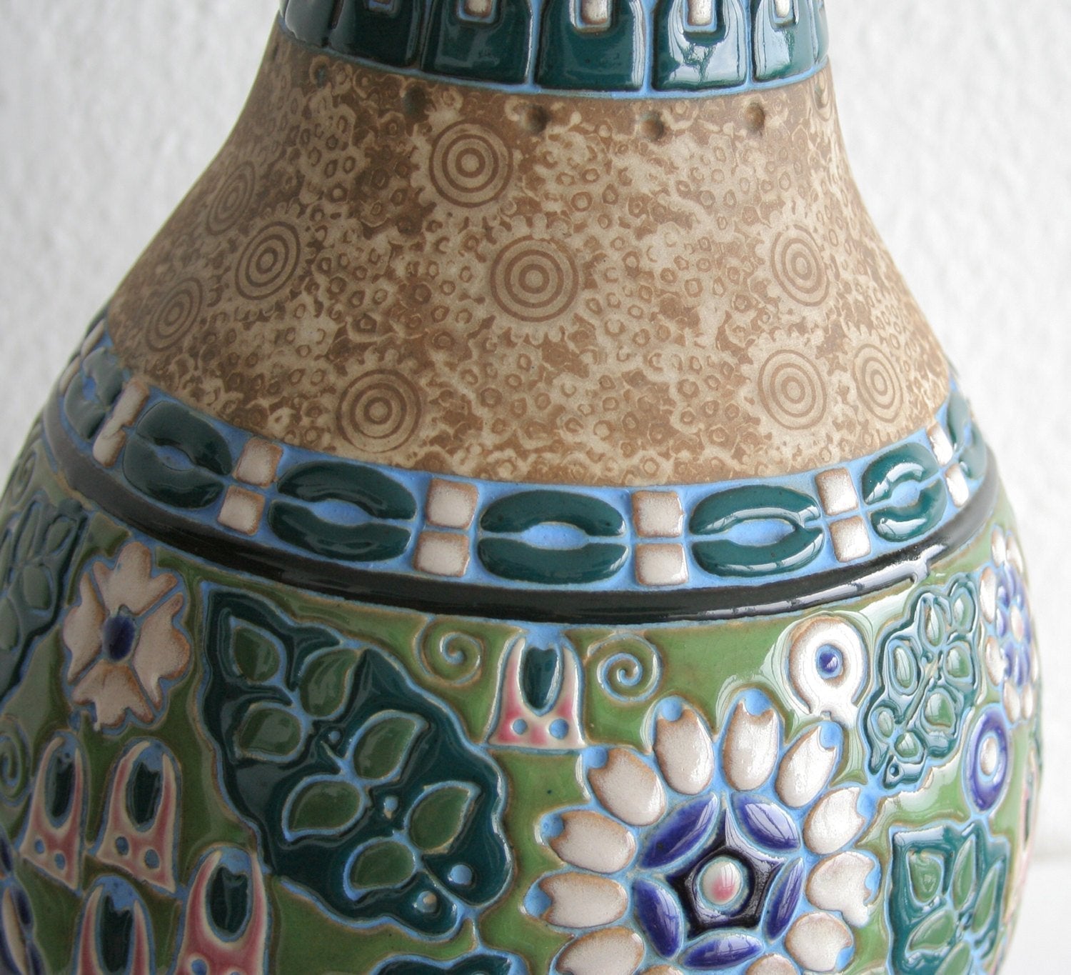 AMPHORA Campina Parrot & Flowers Ceramic Floor Vase Mollaris.com 