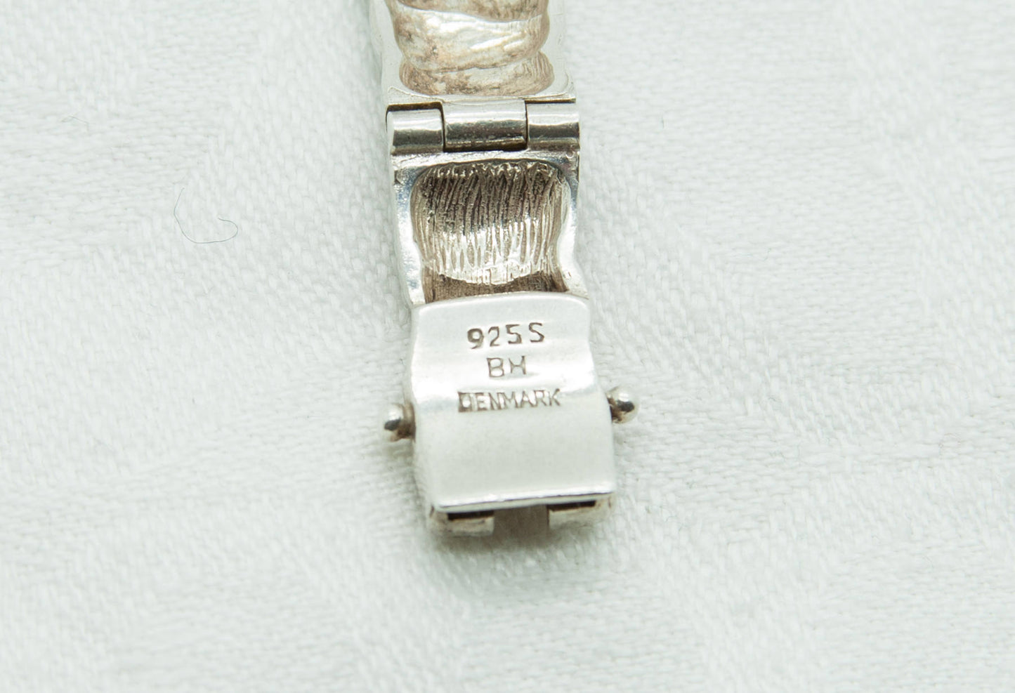 BERNHARD HERTZ Brutalist Heavy Link Solid Sterling Silver (925S) Bracelet Mollaris.com 