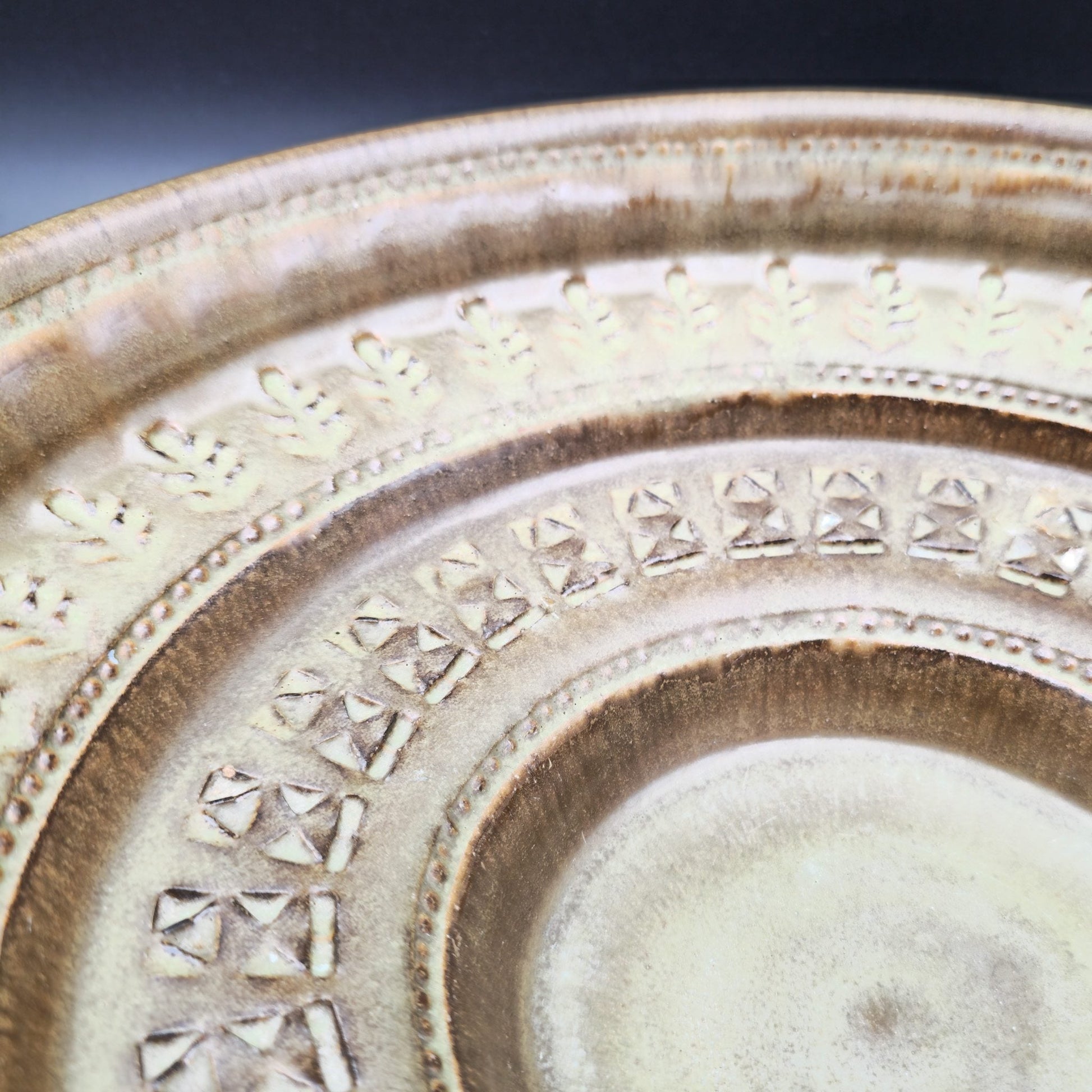 Bitossi ALDO LONDI Large ZINGO Pattern Olive Green Ceramic Bowl Mollaris.com 