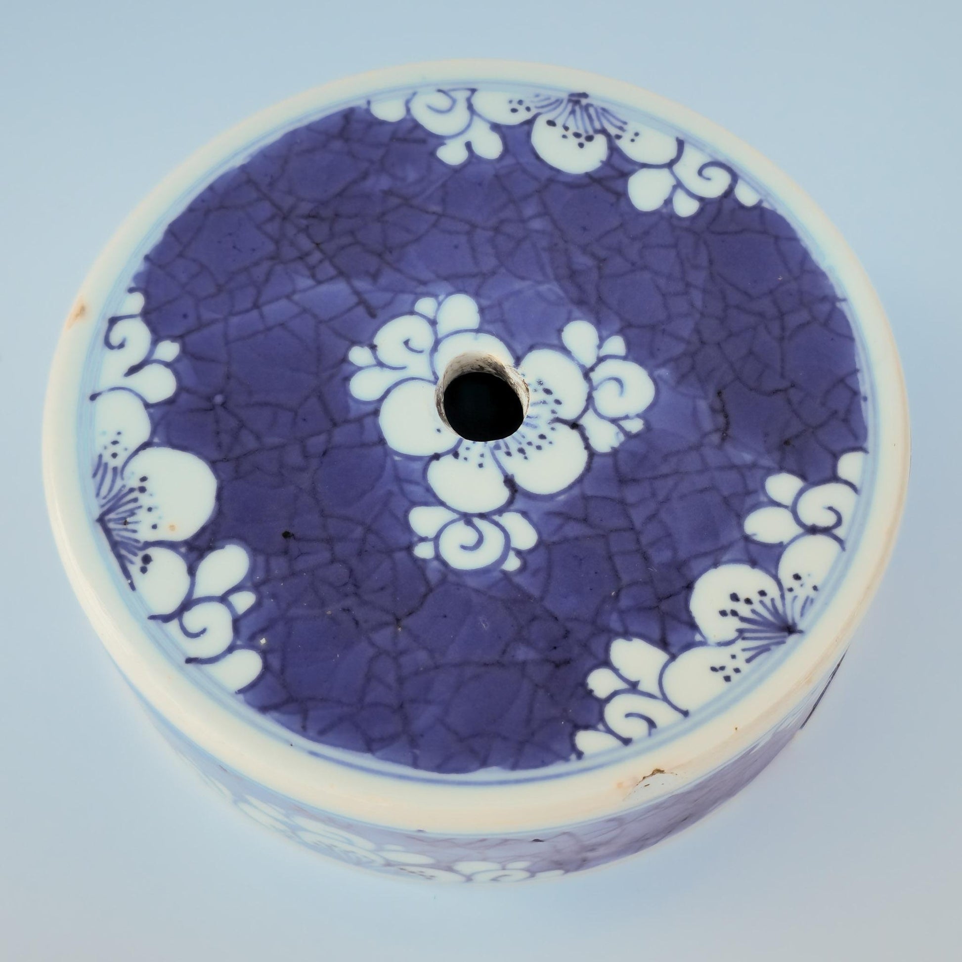 Chinese 18thC. Blue and White Ginger Jar Plum Blossoms Cracked Ice Pattern Kangxi Qing Mollaris.com 
