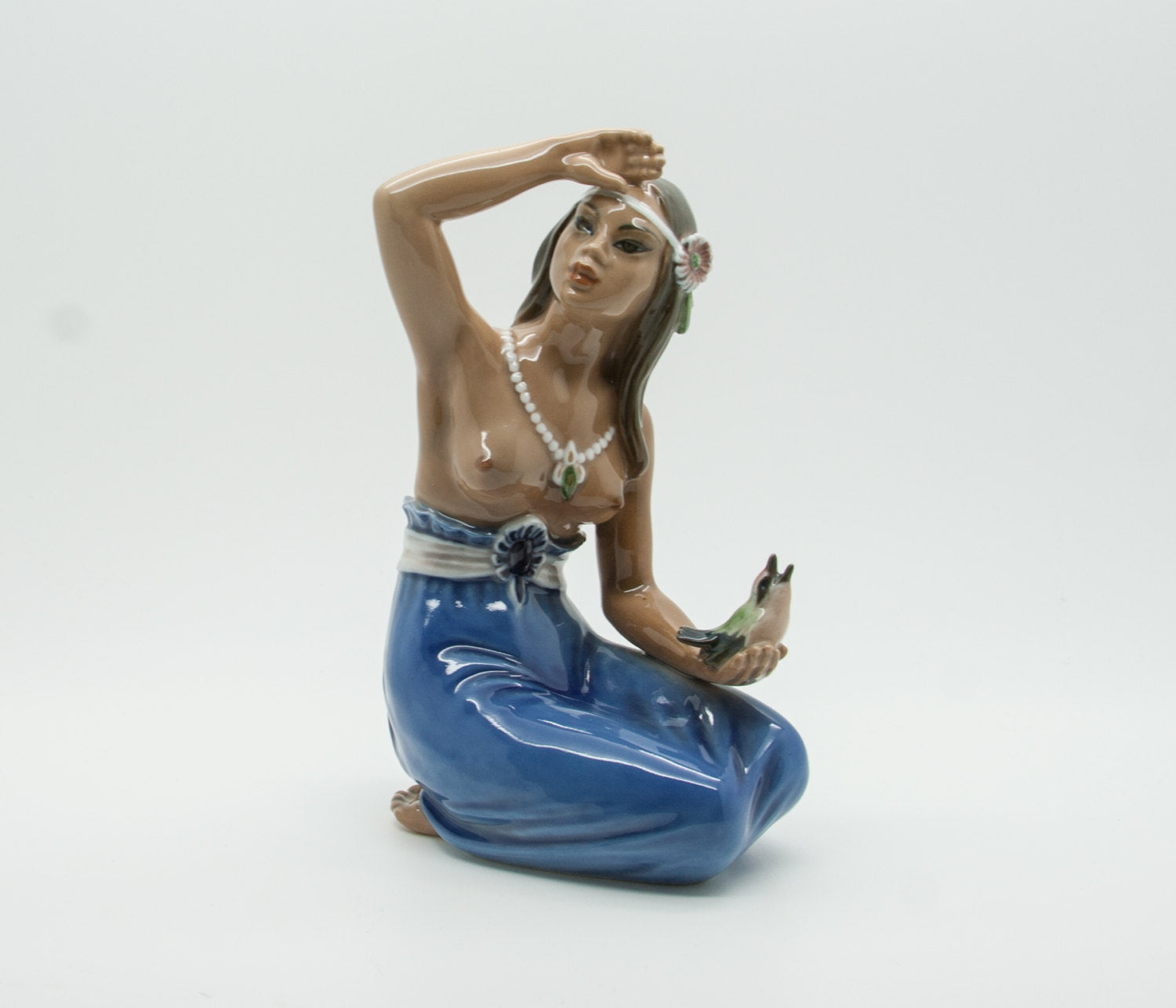 DAHL JENSEN Decorated Porcelain Hawaiian Girl Figurine # 1268 Mollaris.com 