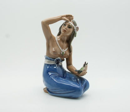 DAHL JENSEN Decorated Porcelain Hawaiian Girl Figurine # 1268 Mollaris.com 