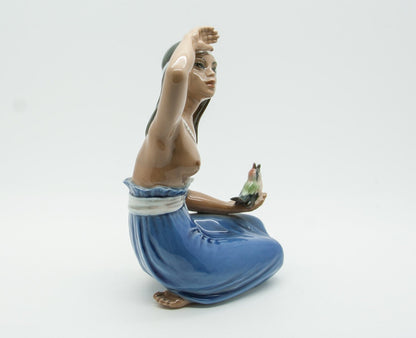 DAHL JENSEN Decorated Porcelain Hawaiian Girl Figurine # 1268 Mollaris.com 