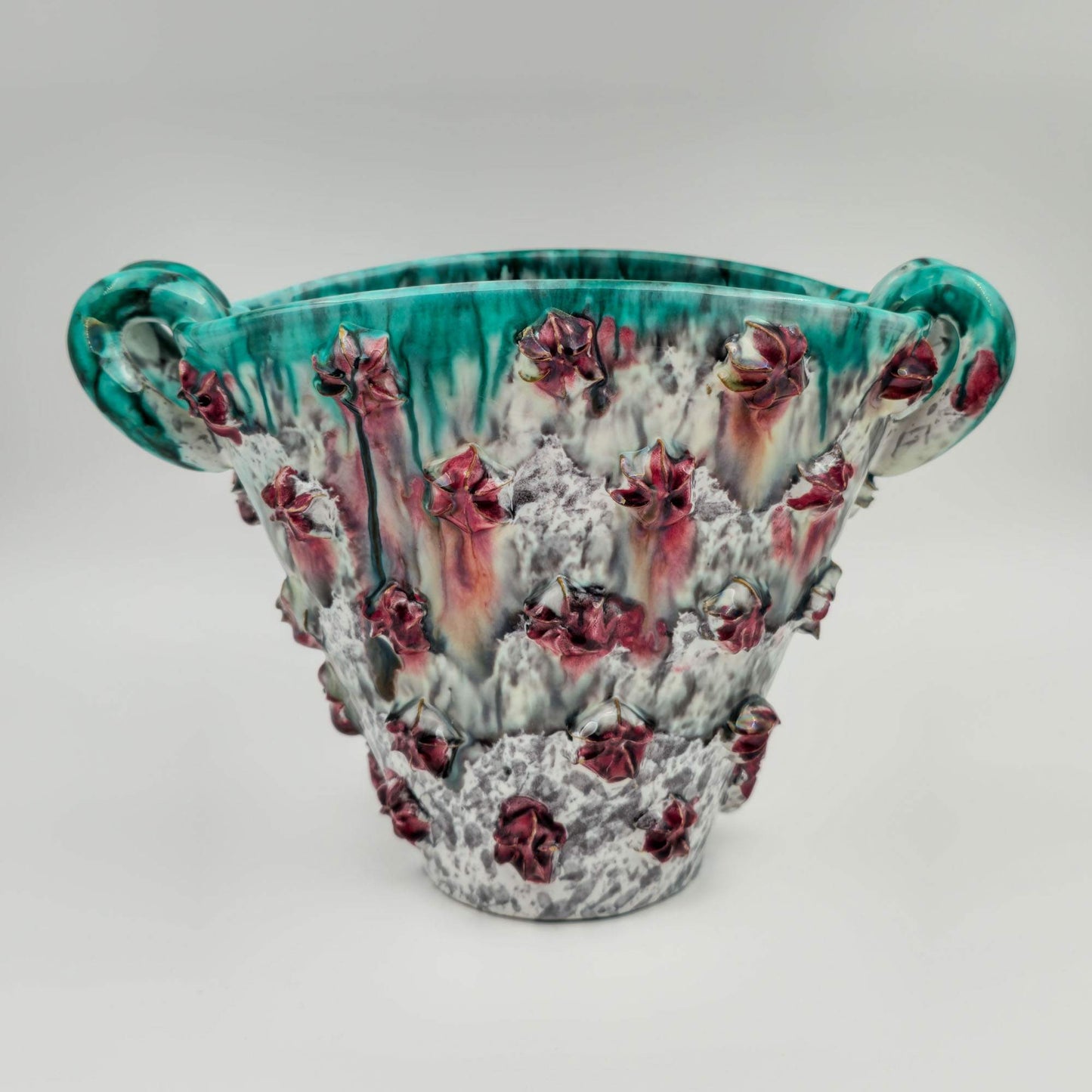 FRATELLI FANCIULLACCI Stars Decorated Burgundy Red Glazed Fan-shaped Ceramic Vase Mollaris.com 