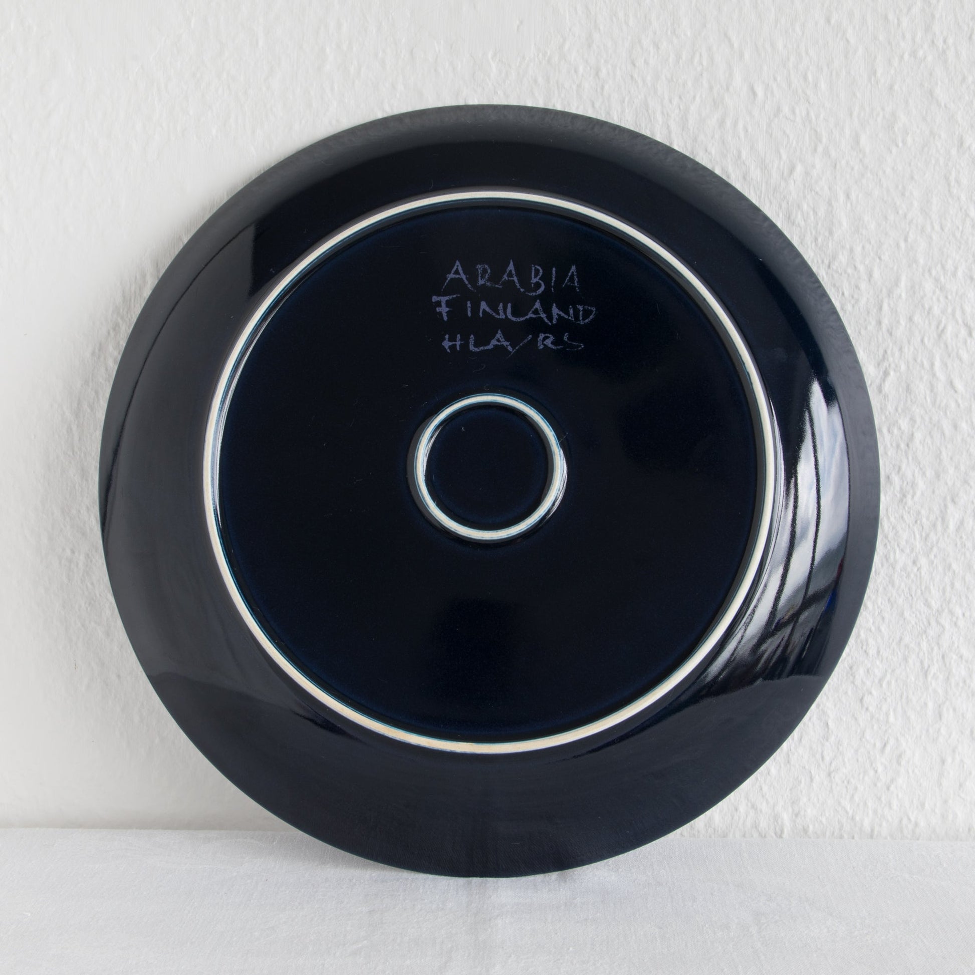 HILKKA LIISA AHOLA Arabia Tableware Blue Sunflower Porcelain Charger Mollaris.com 