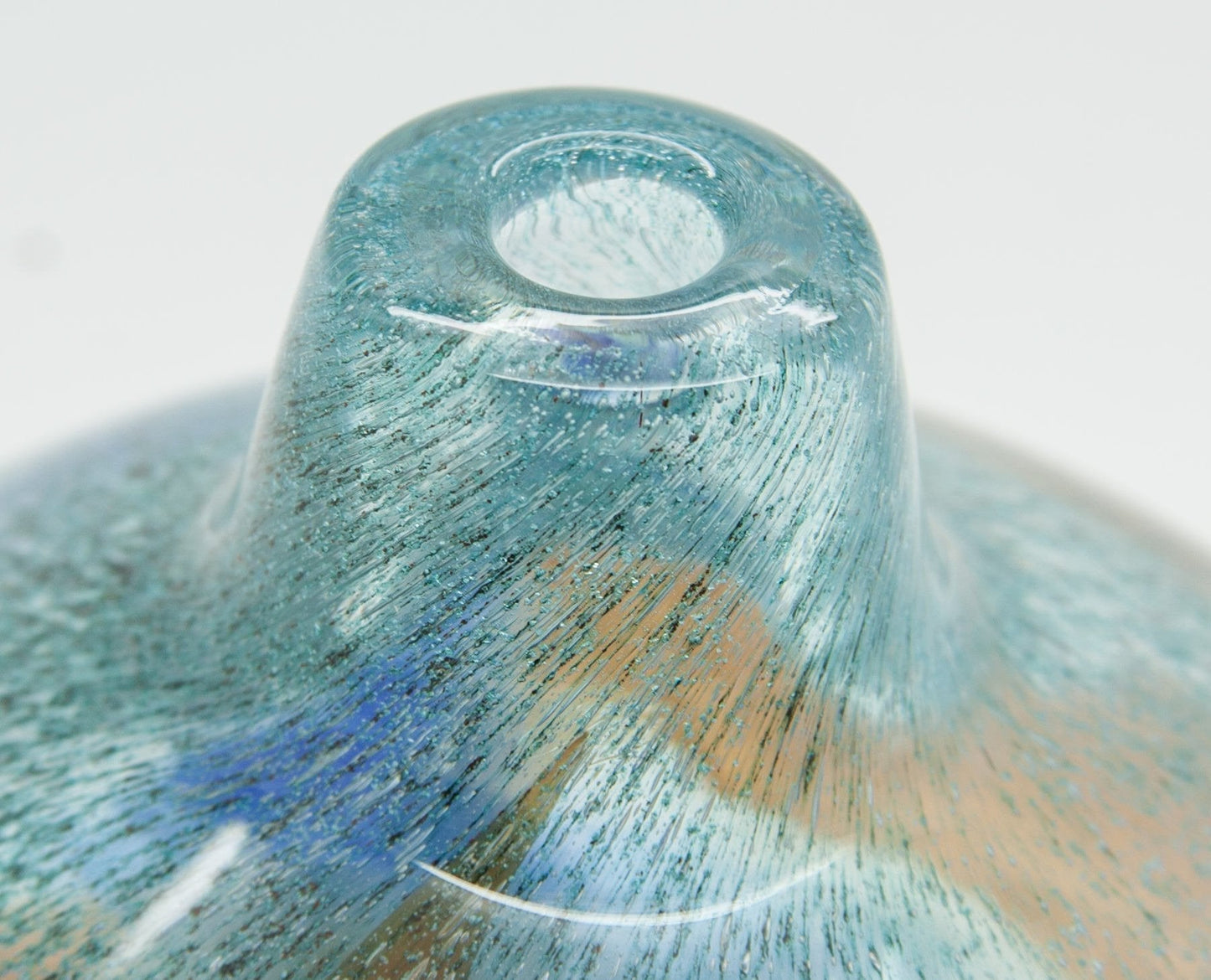 Johansfors BENGT ORUP Round Spontana Glass Vase Mollaris.com 
