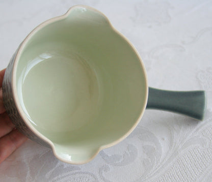 Kronjyden JENS HARALD QUISTGAARD Tableware AZUR Stoneware Sauce Pot Mollaris.com 