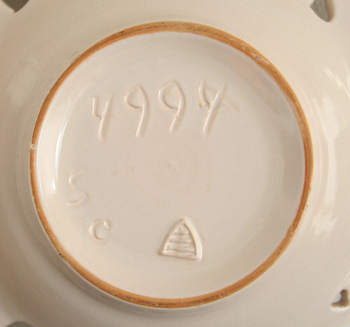 MICHAEL ANDERSEN Large White Glazed Openwork Stoneware Bowl Dish Mollaris.com 