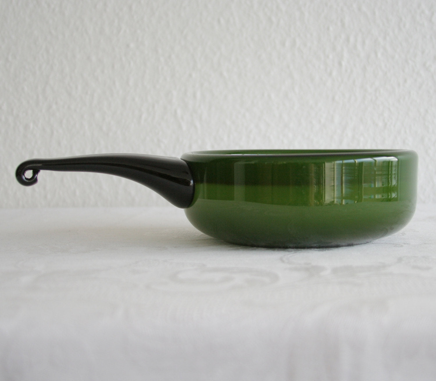 MICHAEL BANG Kastrup Holmegaard PALET Large Emerald Green Handled Cased Glass Bowl Mollaris.com 