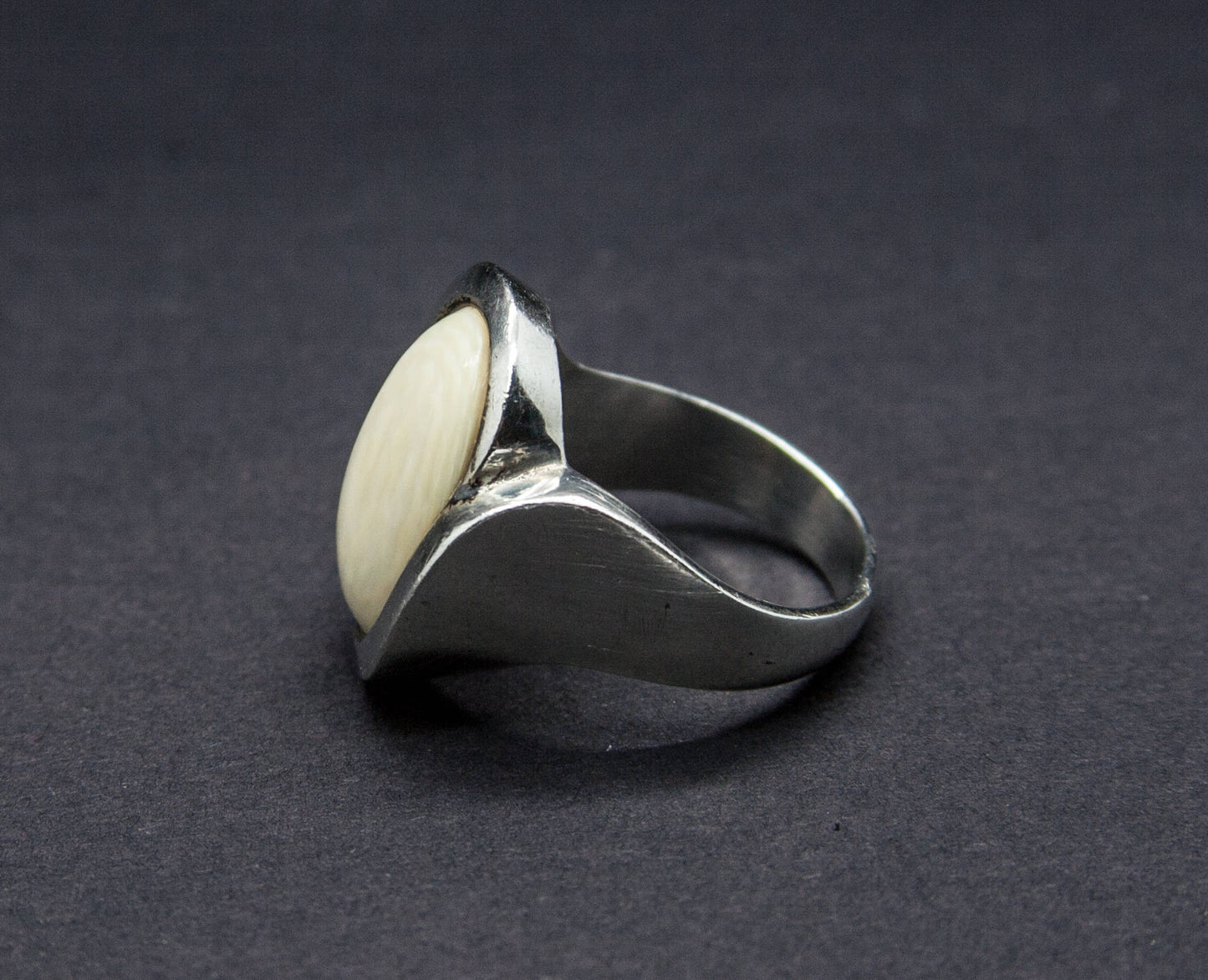 NIELS ERIK FROM Modernist Faux Ivory Cabochon Solid Sterling Silver Ring (925S) Mollaris.com 