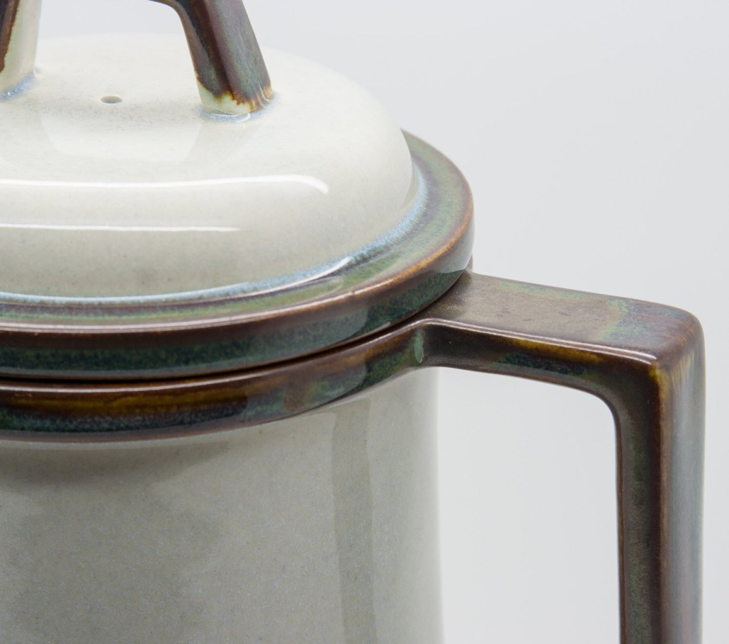 Nissen JENS HARALD QUISTGAARD Tableware TEMA Porcelain Coffee Pot Mollaris.com 