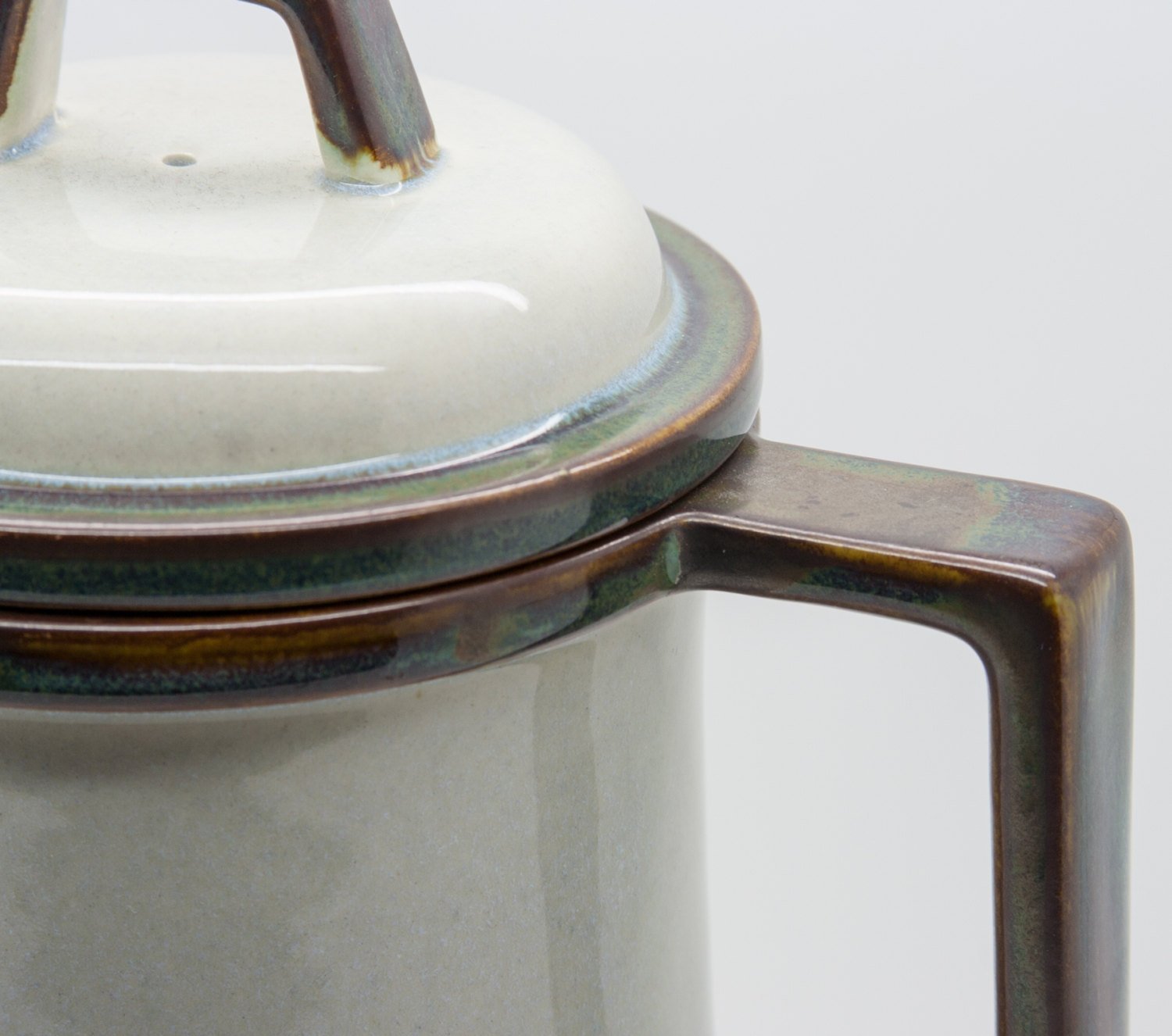 Nissen JENS HARALD QUISTGAARD Tableware TEMA Porcelain Coffee Pot Mollaris.com 